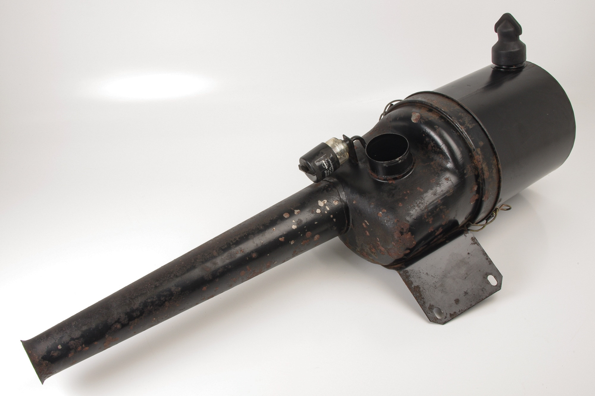 Mercedes 0110941102 Air Box | W460 W461 G