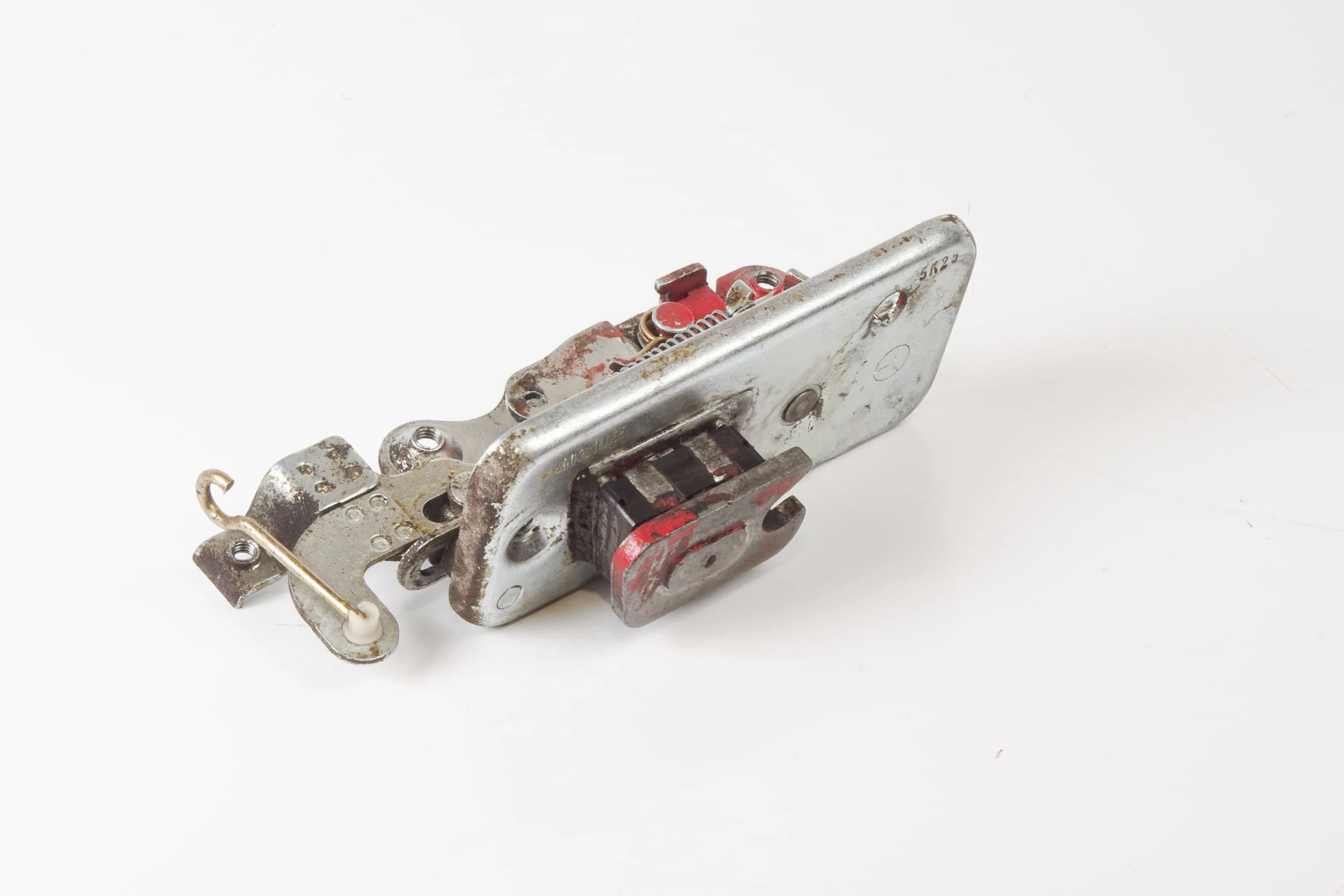 Mercedes 4607201135 Door Lock - Front Right | W460 W461 G