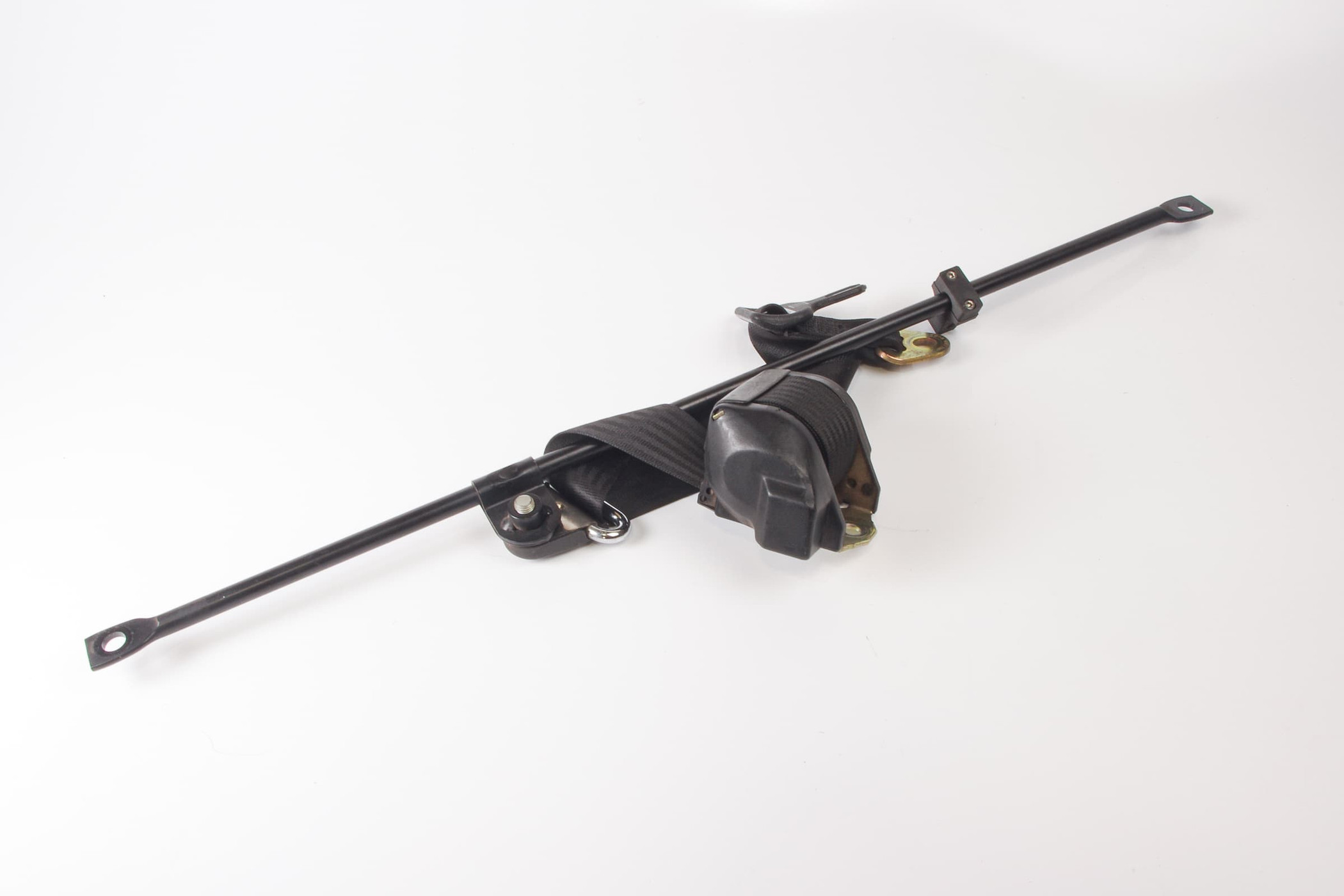 Mercedes 0008607583 Seat Belt - Rear Left | W460 W461 G