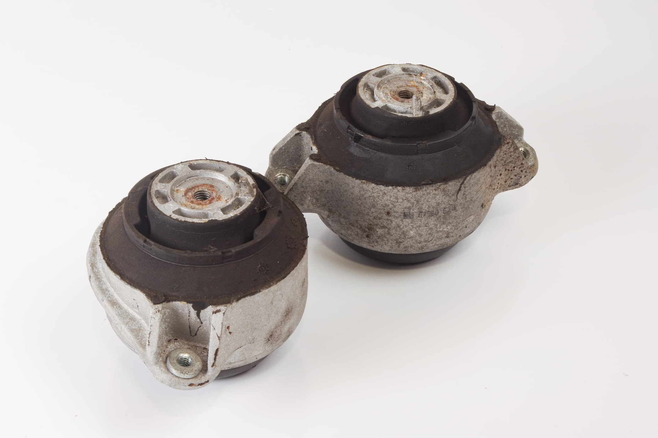 Mercedes 1292400917 Engine Mount x2 | R129 SL