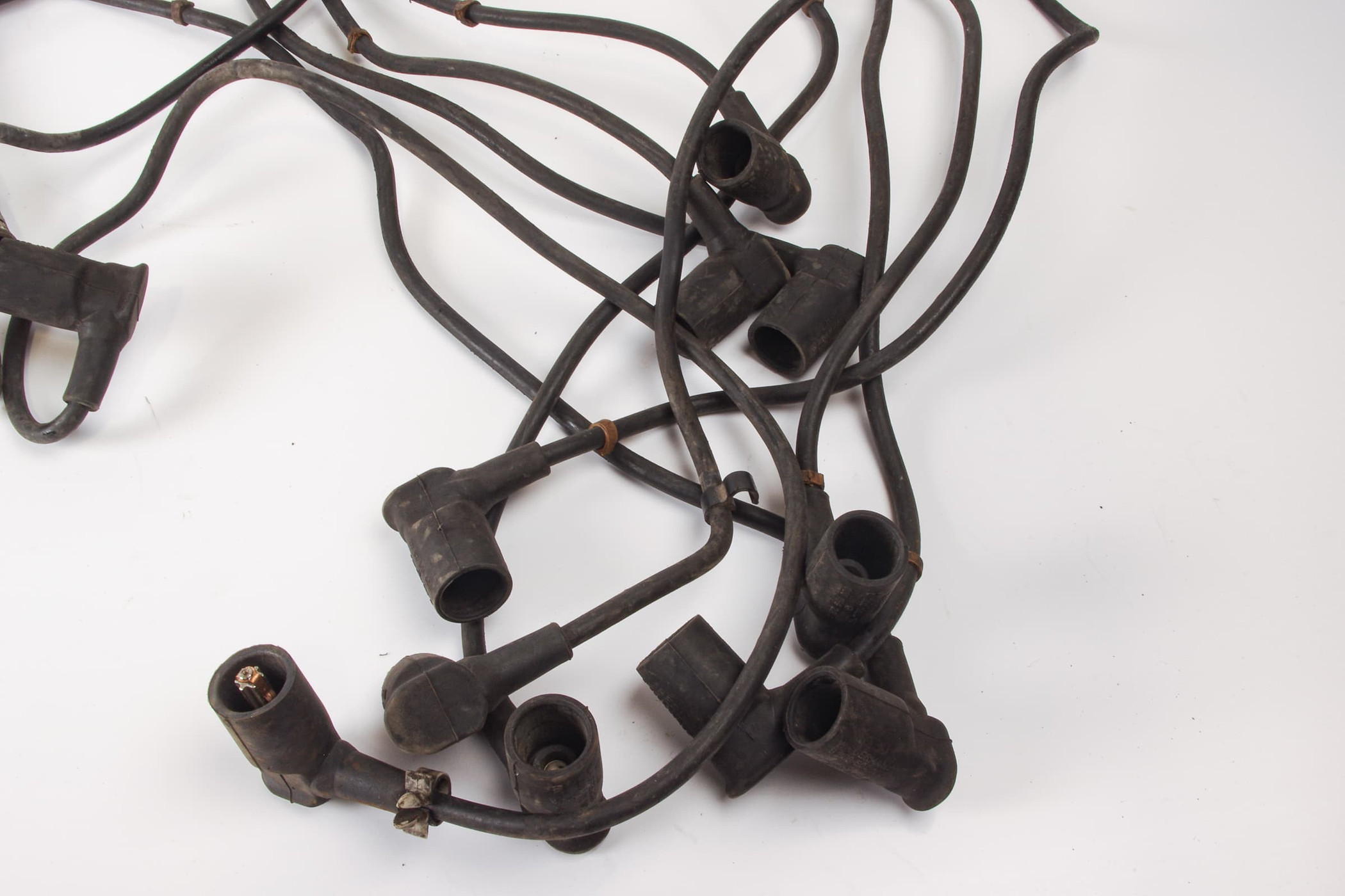 Mercedes 0001566510 Ignition Lead x8 | W124 W210 E R129 SL W140 S W202 C