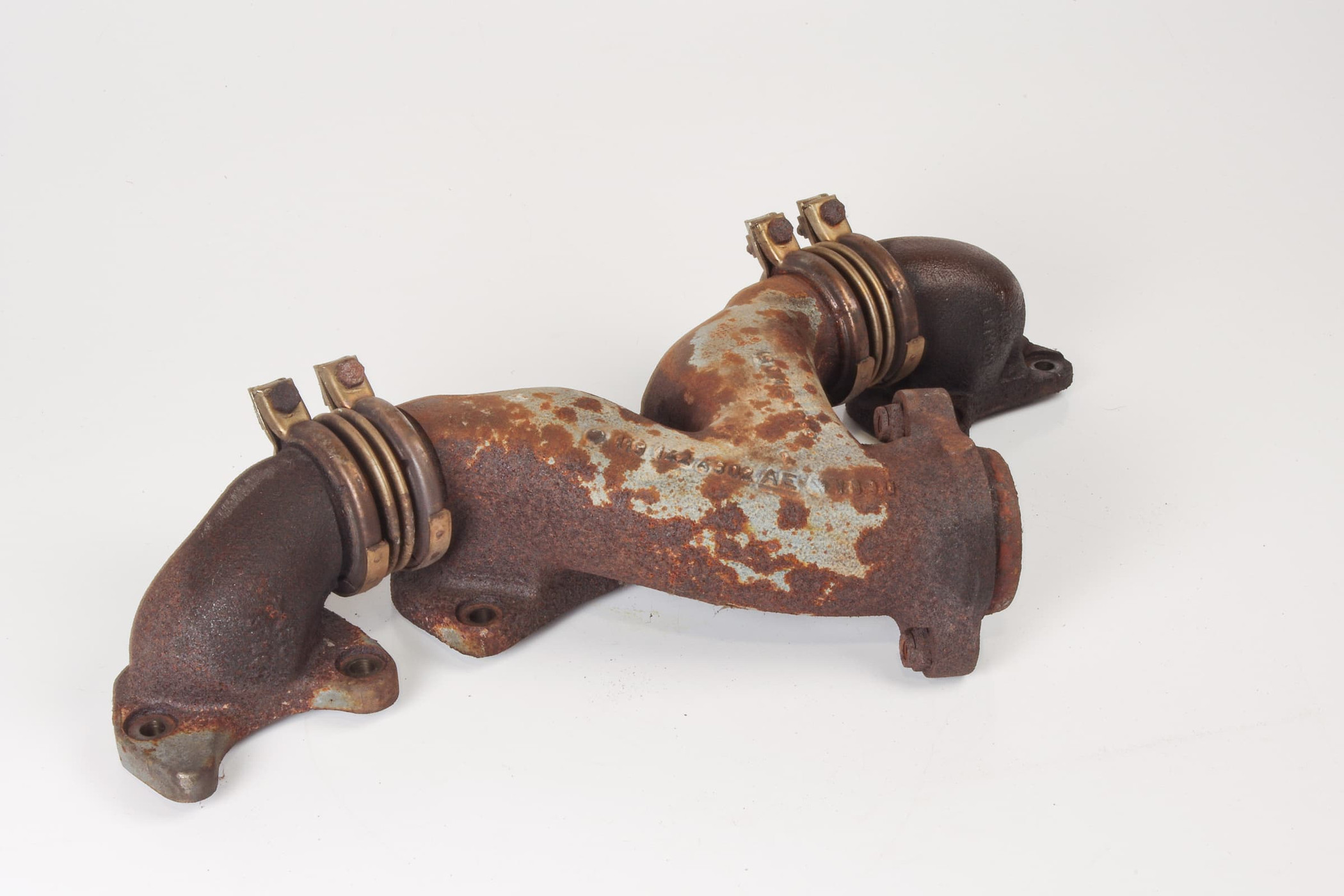 Mercedes 1191424302 Exhaust Manifold - Left | R129 SL