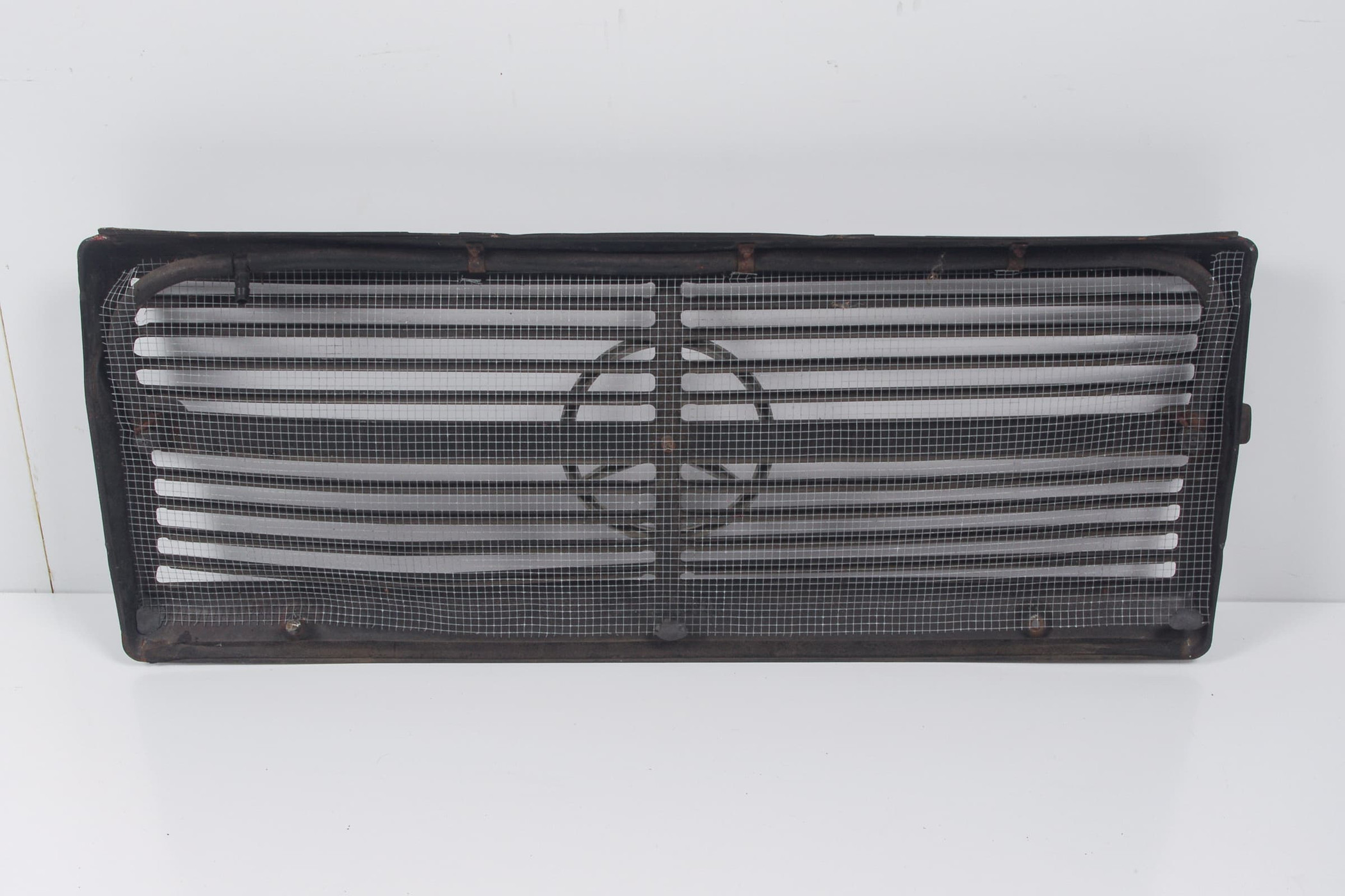 Mercedes 4608880815 Radiator Grille - Front | W460 W461 G