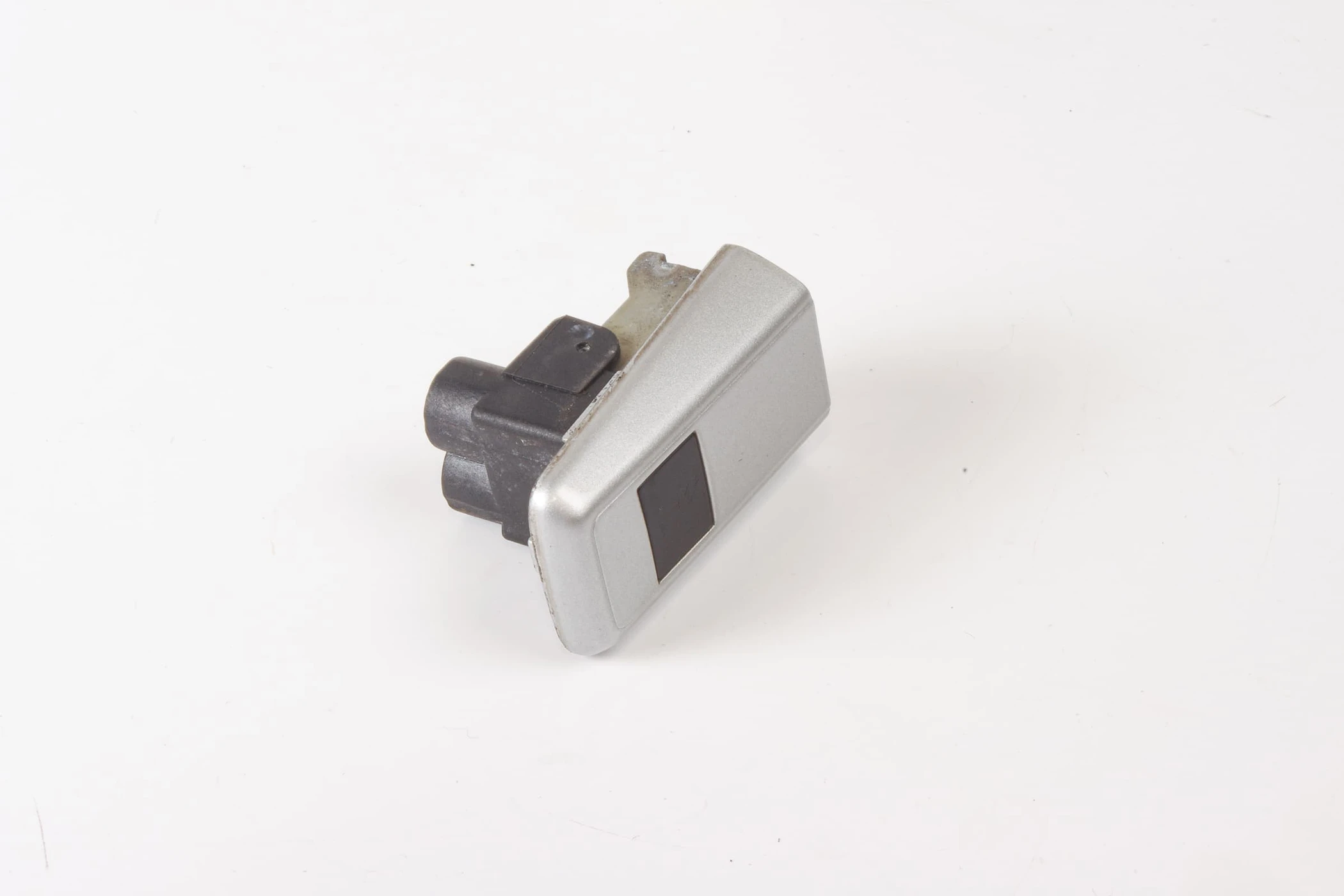 Mercedes 1297605577 Door Lock Infrared Receiver Guide - Left Silver | R129 SL