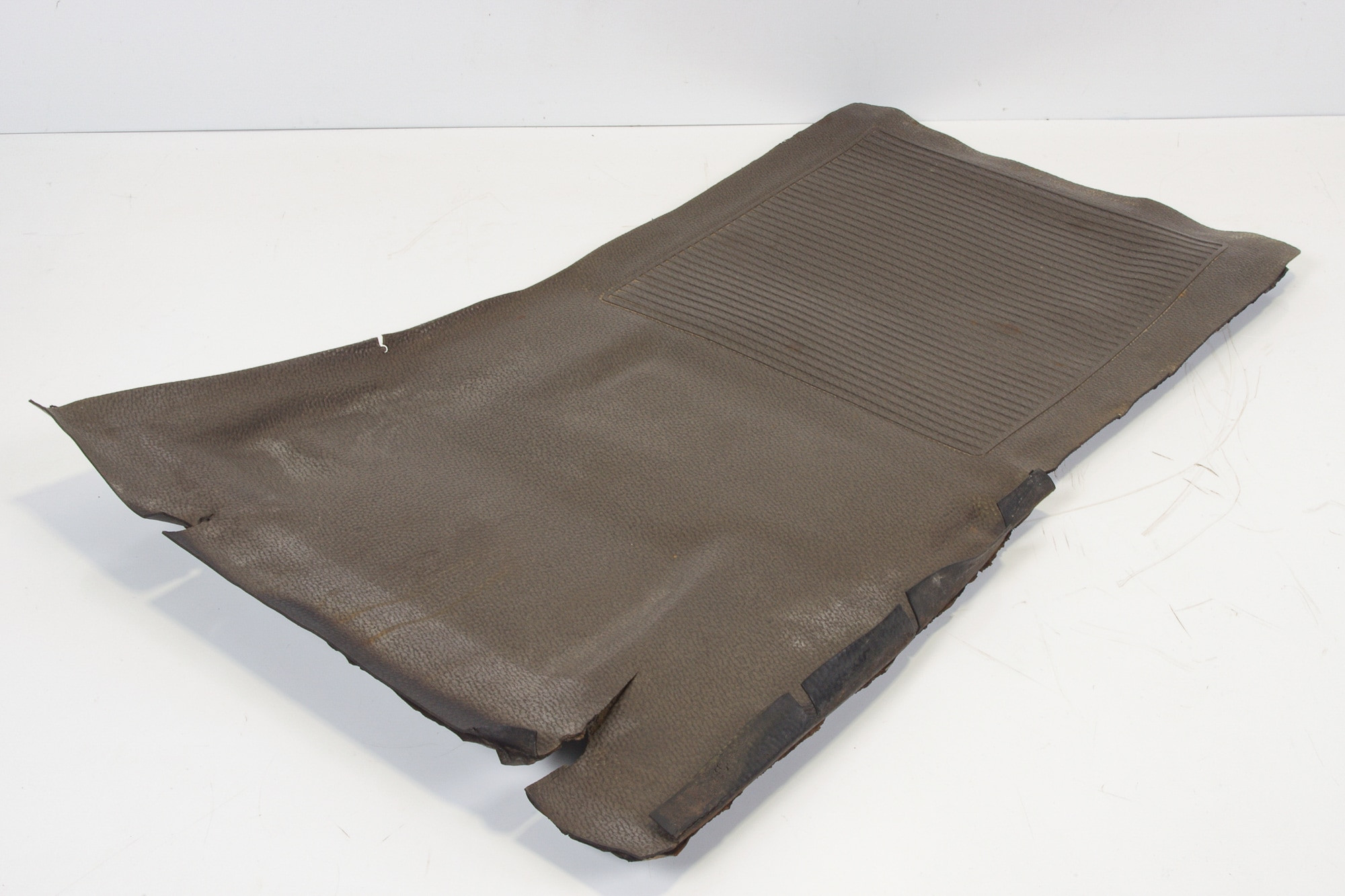 Mercedes 4606801240 Rubber Lining - Front Left Grey | W460 G