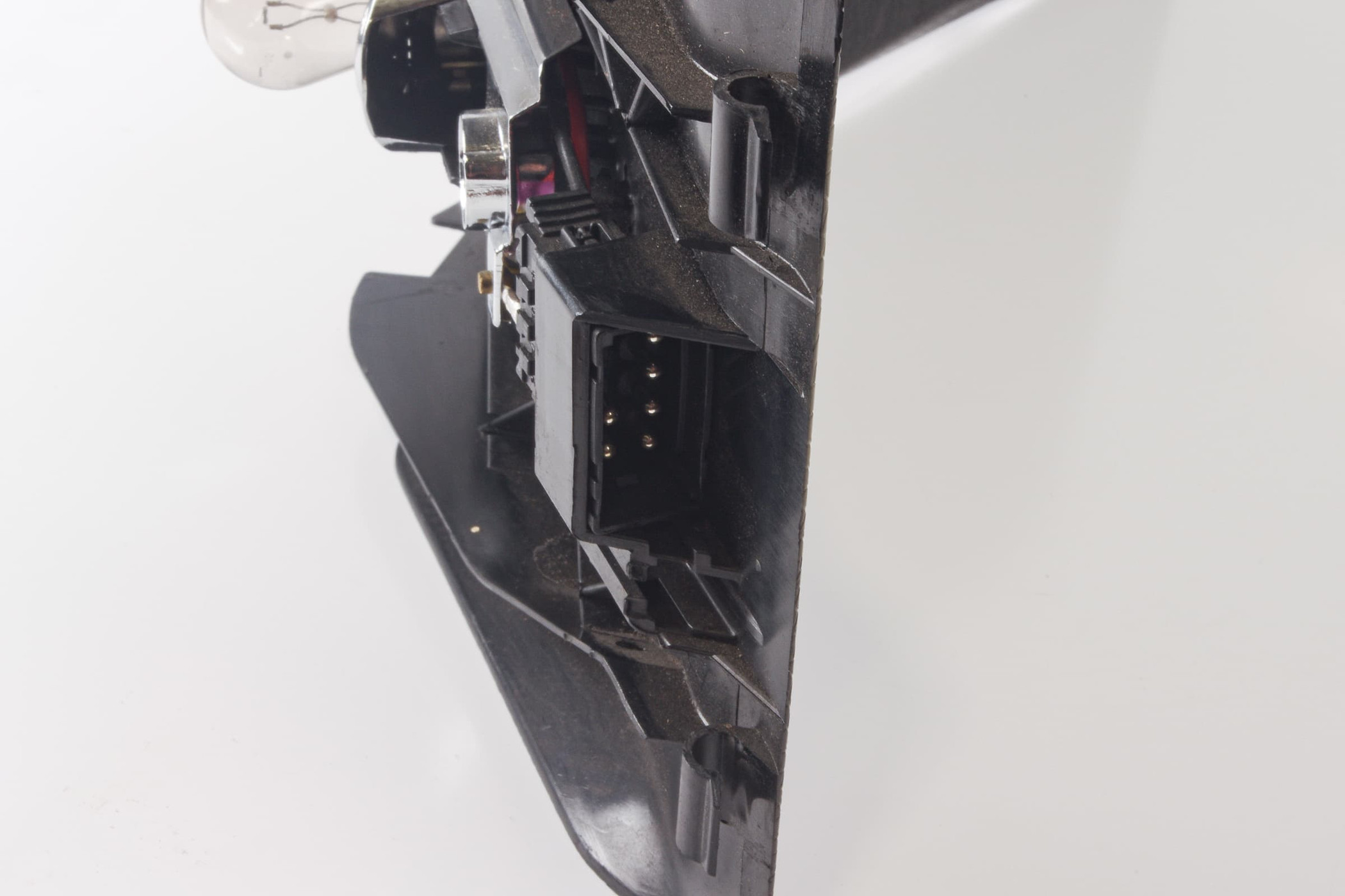 Mercedes 1298200477 Tail Light Bulb Holder - Rear Right | R129 SL