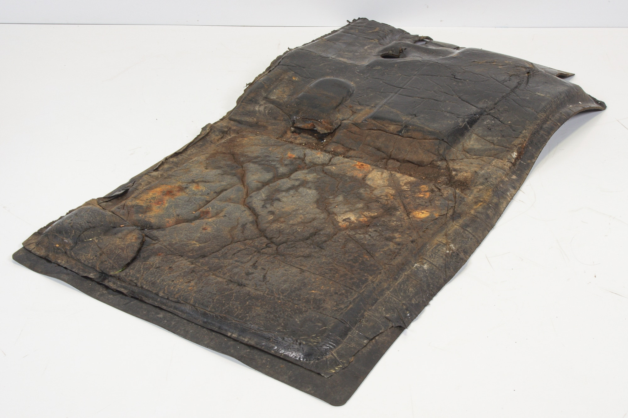 Mercedes 4606801140 Rubber Lining - Front Right Grey | W460 G