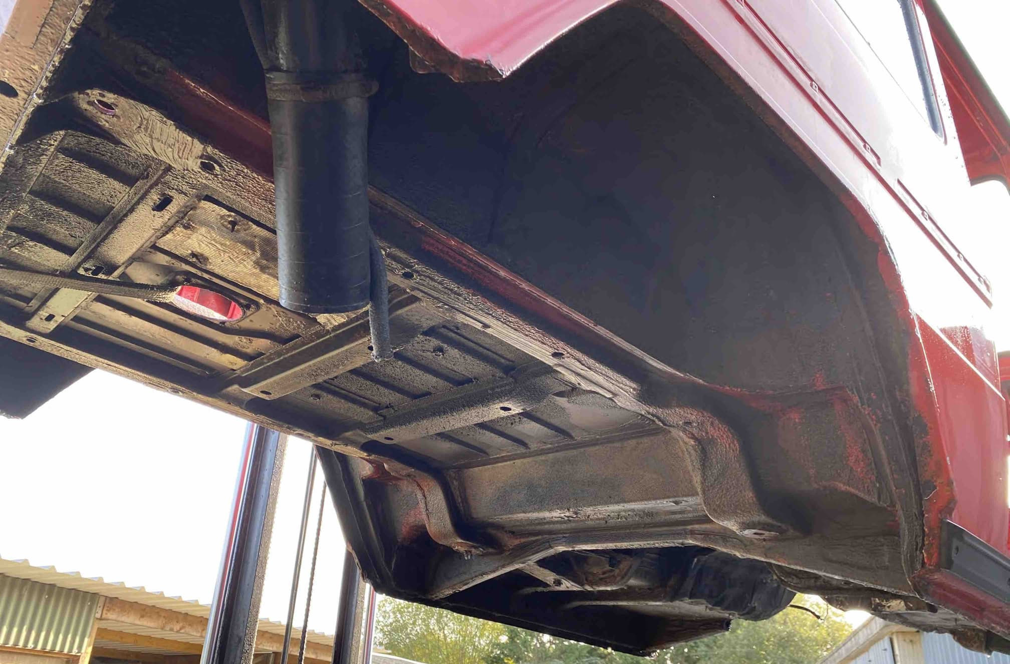 Mercedes 4606008507 Body Shell - Red | W460 G