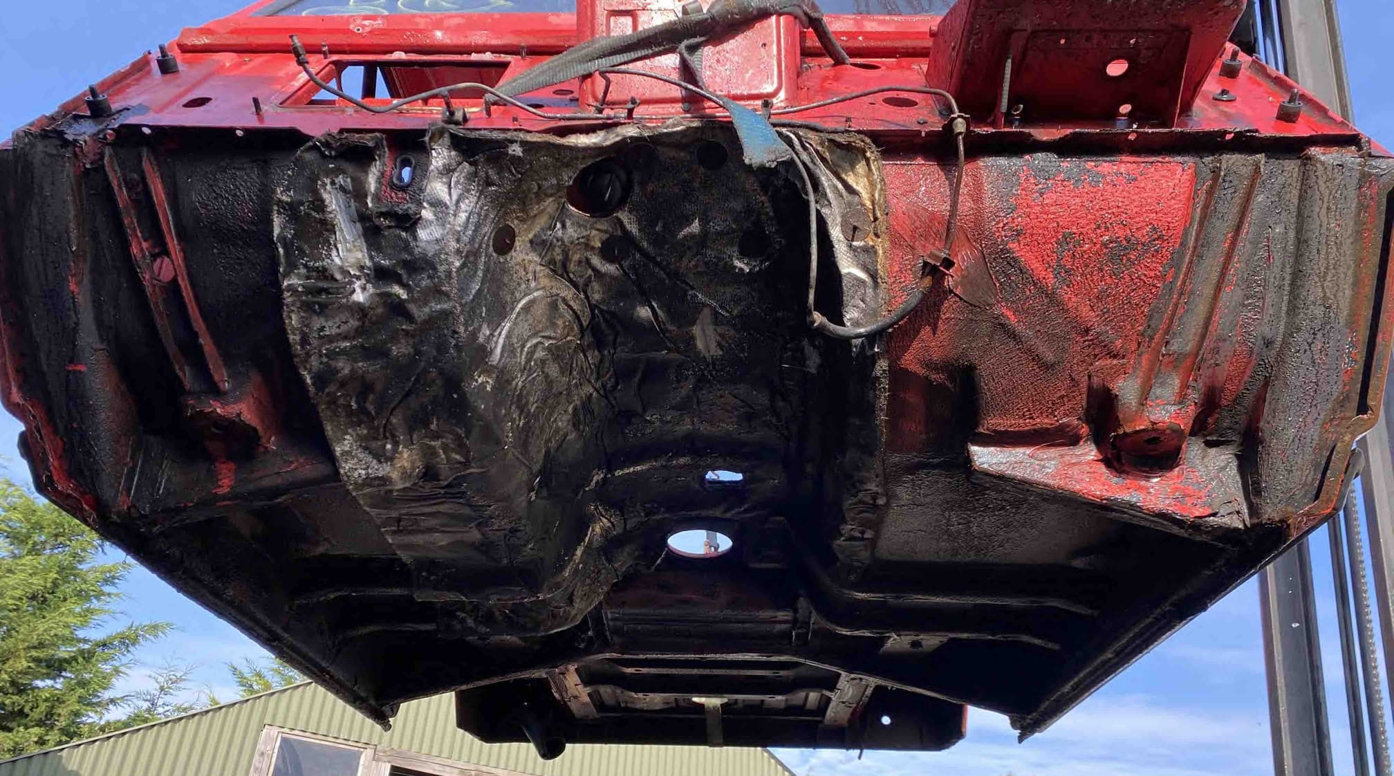 Mercedes 4606008507 Body Shell - Red | W460 G