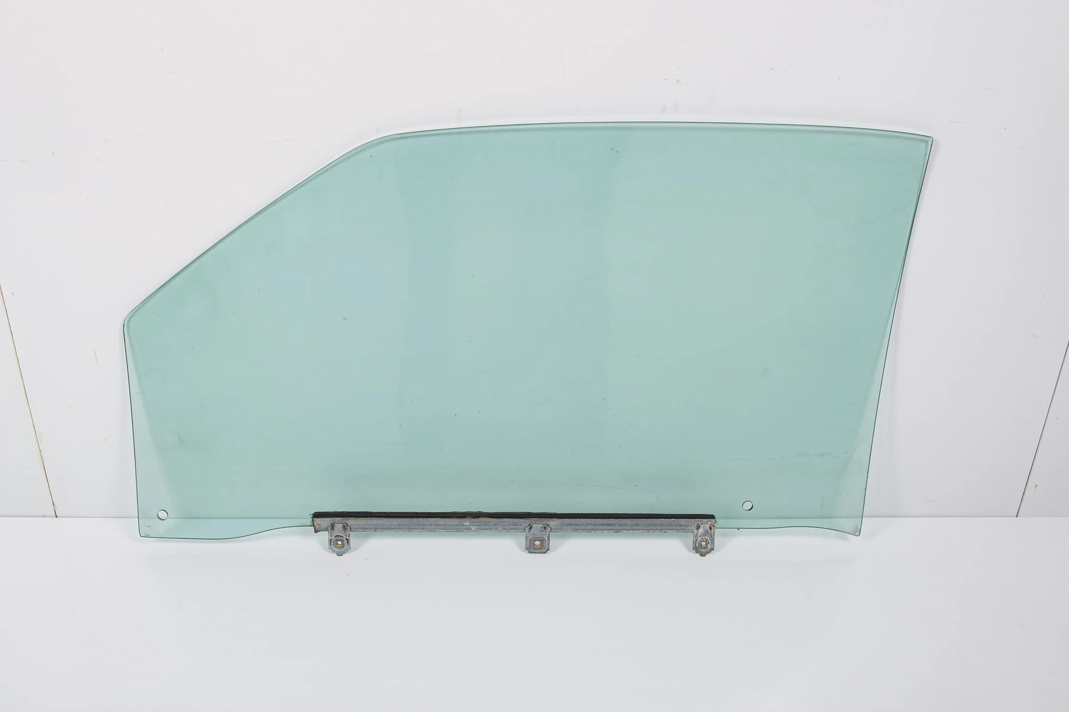 Mercedes 1297201218 Window Glass - Front Right | R129 SL