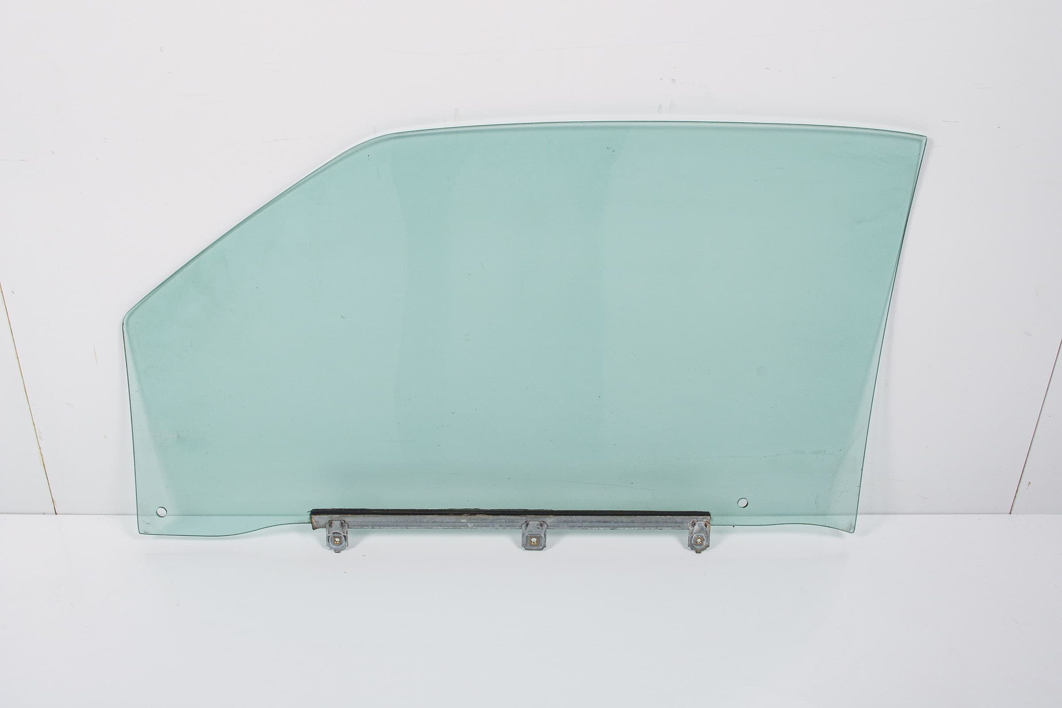 Mercedes 1297201218 Window Glass - Front Right | R129 SL