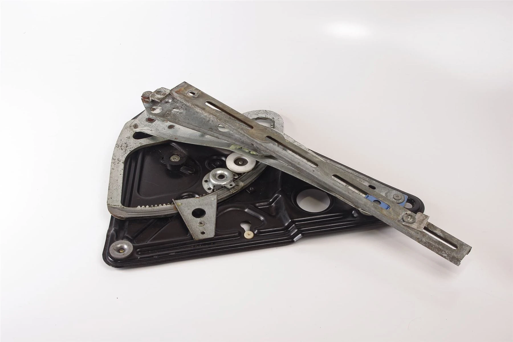 Mercedes 1407202446 Window Regulator - Front Right | C140 S