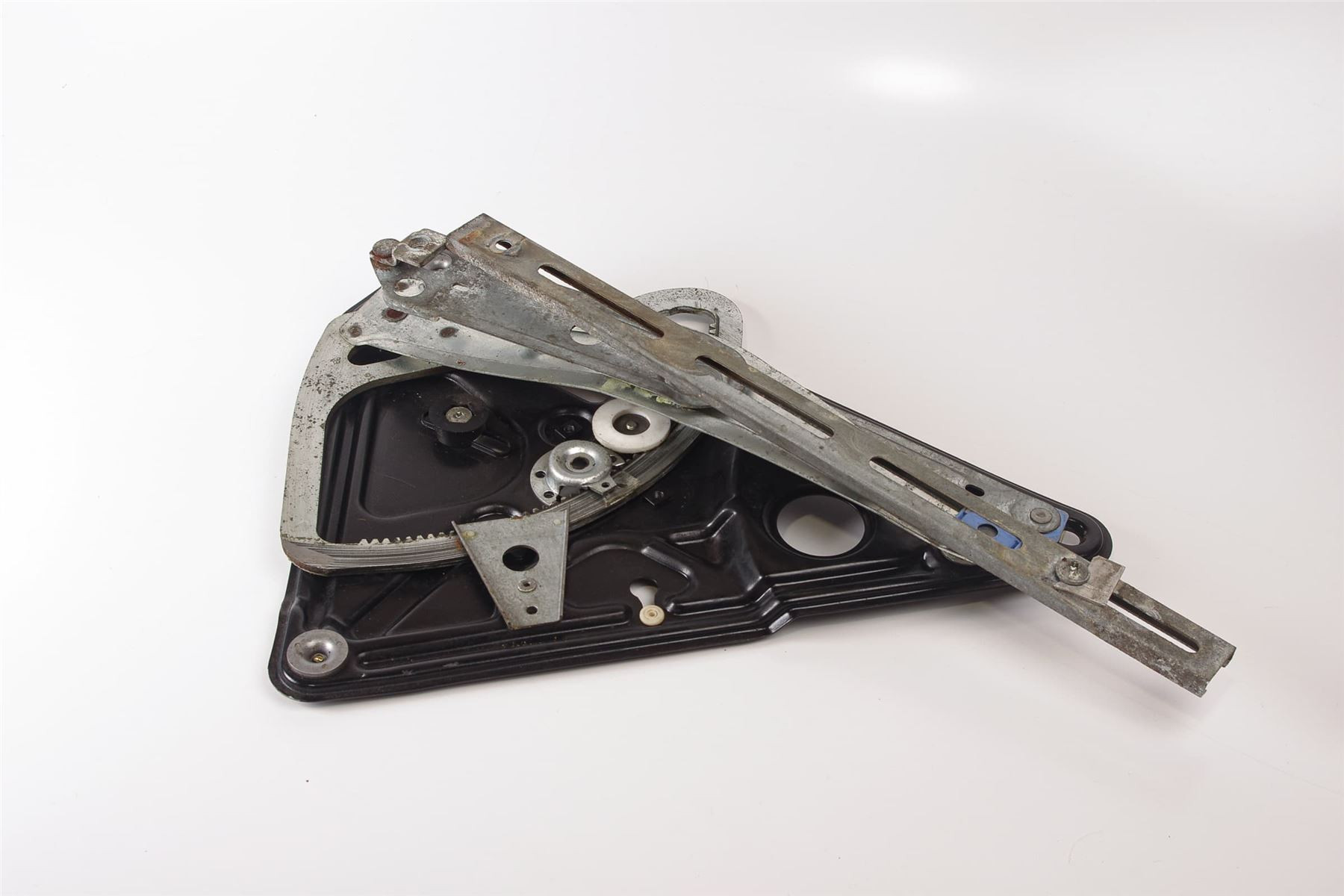 Mercedes 1407202446 Window Regulator - Front Right | C140 S