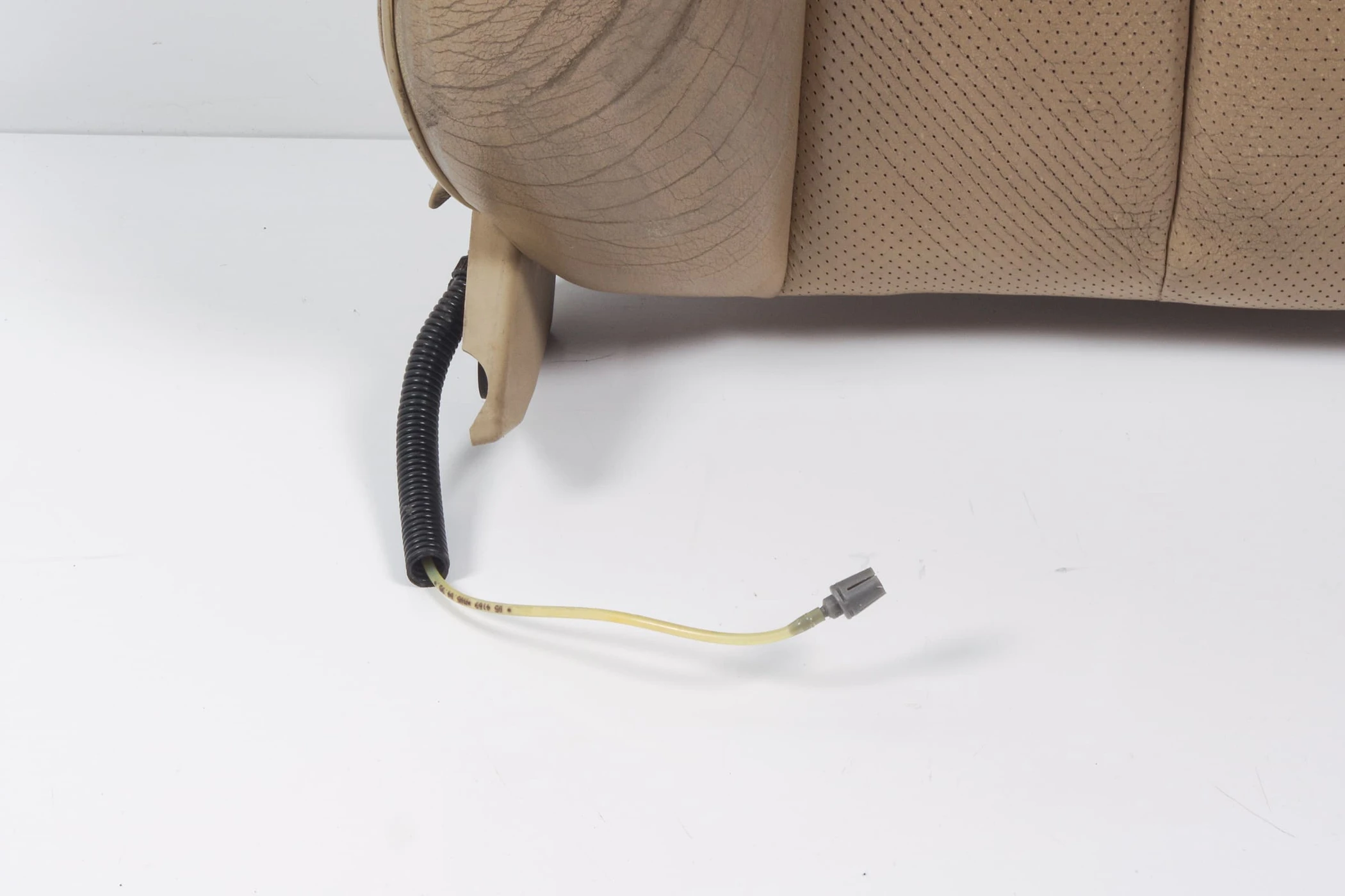 Mercedes 1409101032 Seat Backrest - Front Right Beige | W140 V140 S