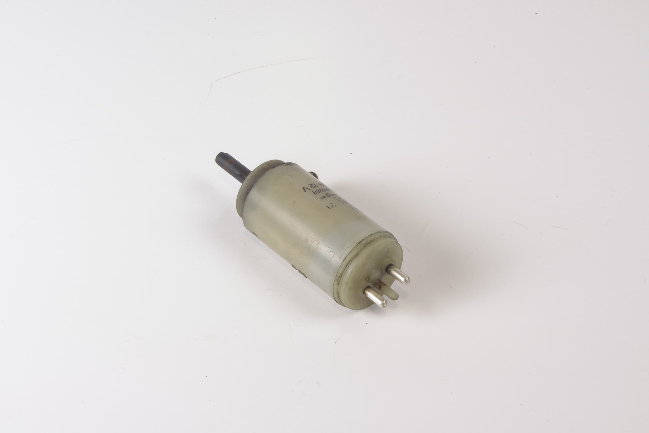 Mercedes 1238690021 Washer Pump - Front | C107 R107 SL W108 W109 W126 S W114...