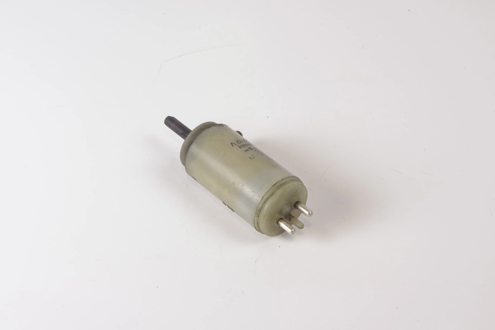 Mercedes 1238690021 Washer Pump - Front | C107 R107 SL W108 W109 W126 S W114...