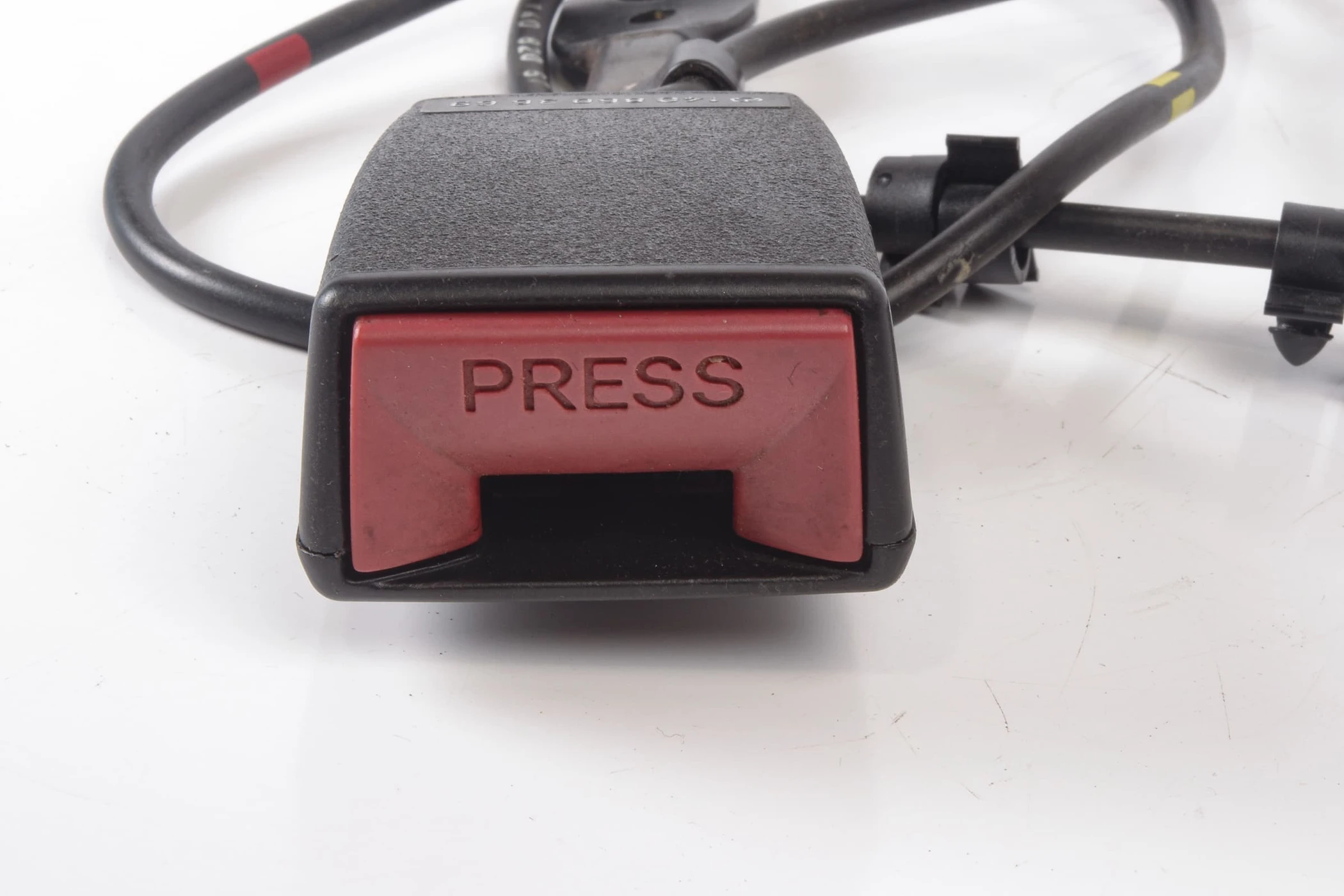 Mercedes 1408603669 Seat Belt Buckle - Front | W140 V140 S