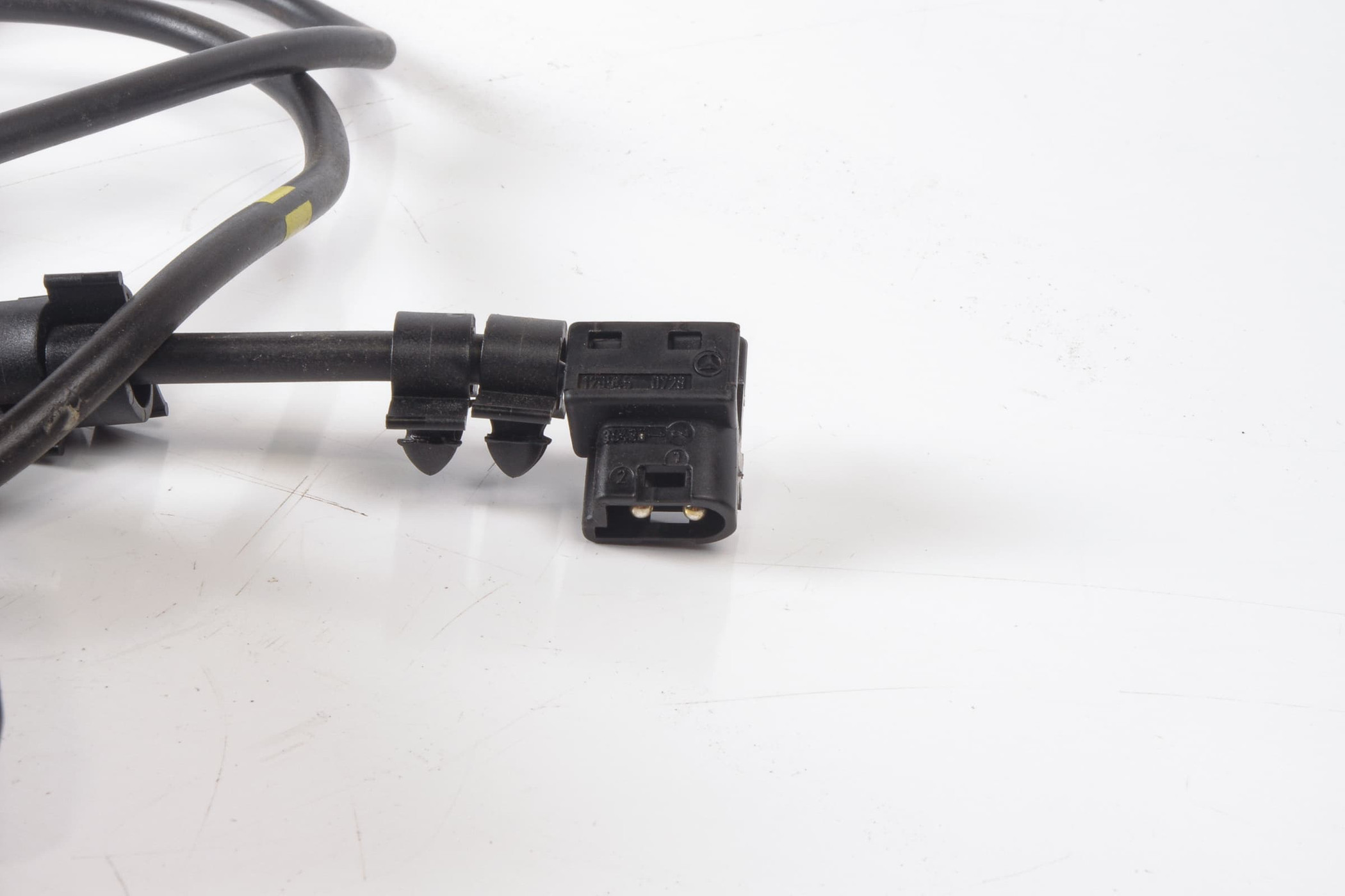 Mercedes 1408603669 Seat Belt Buckle - Front | W140 V140 S