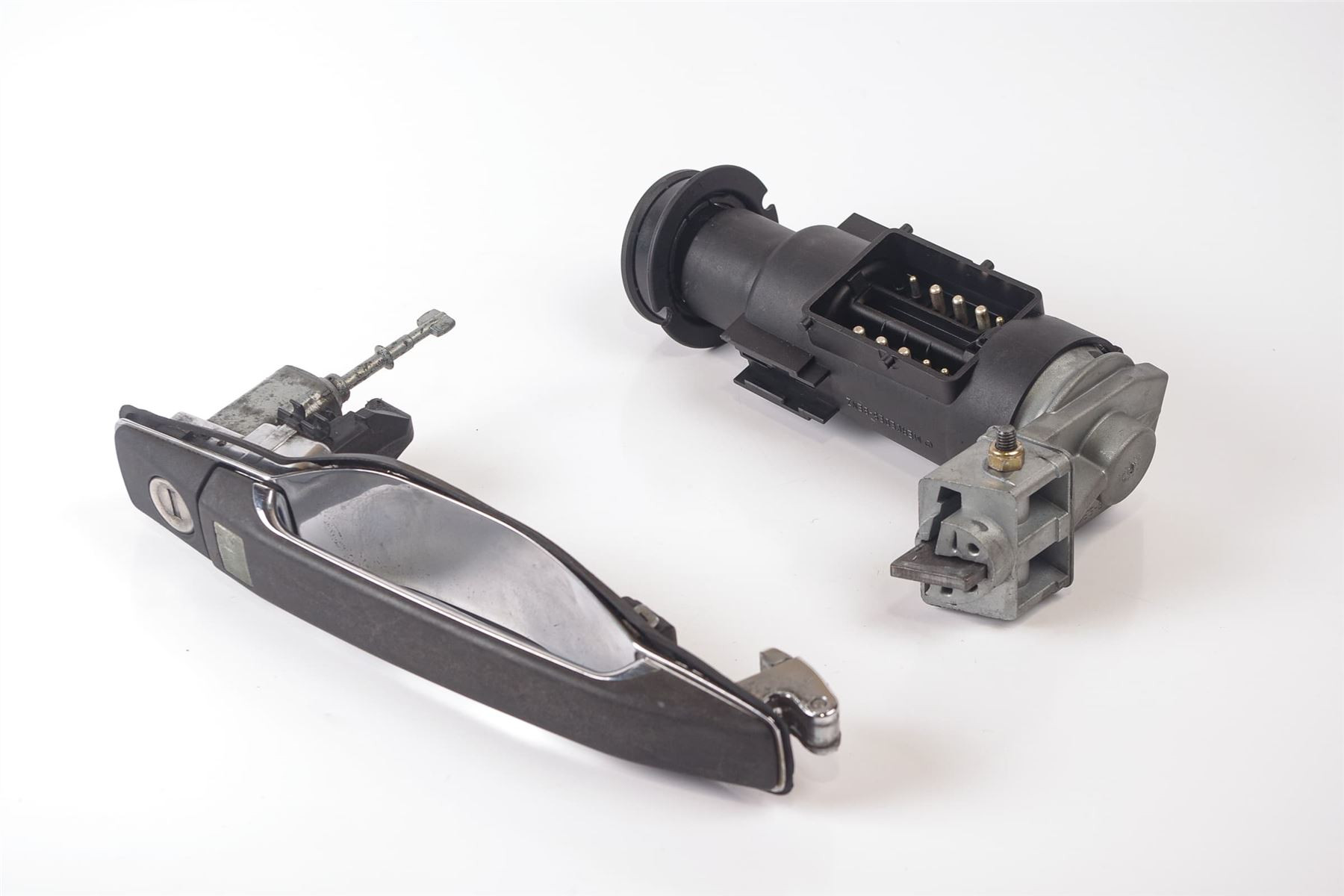 Mercedes 2104600997 Lock Set | R129 SL W140 V140 C140 S