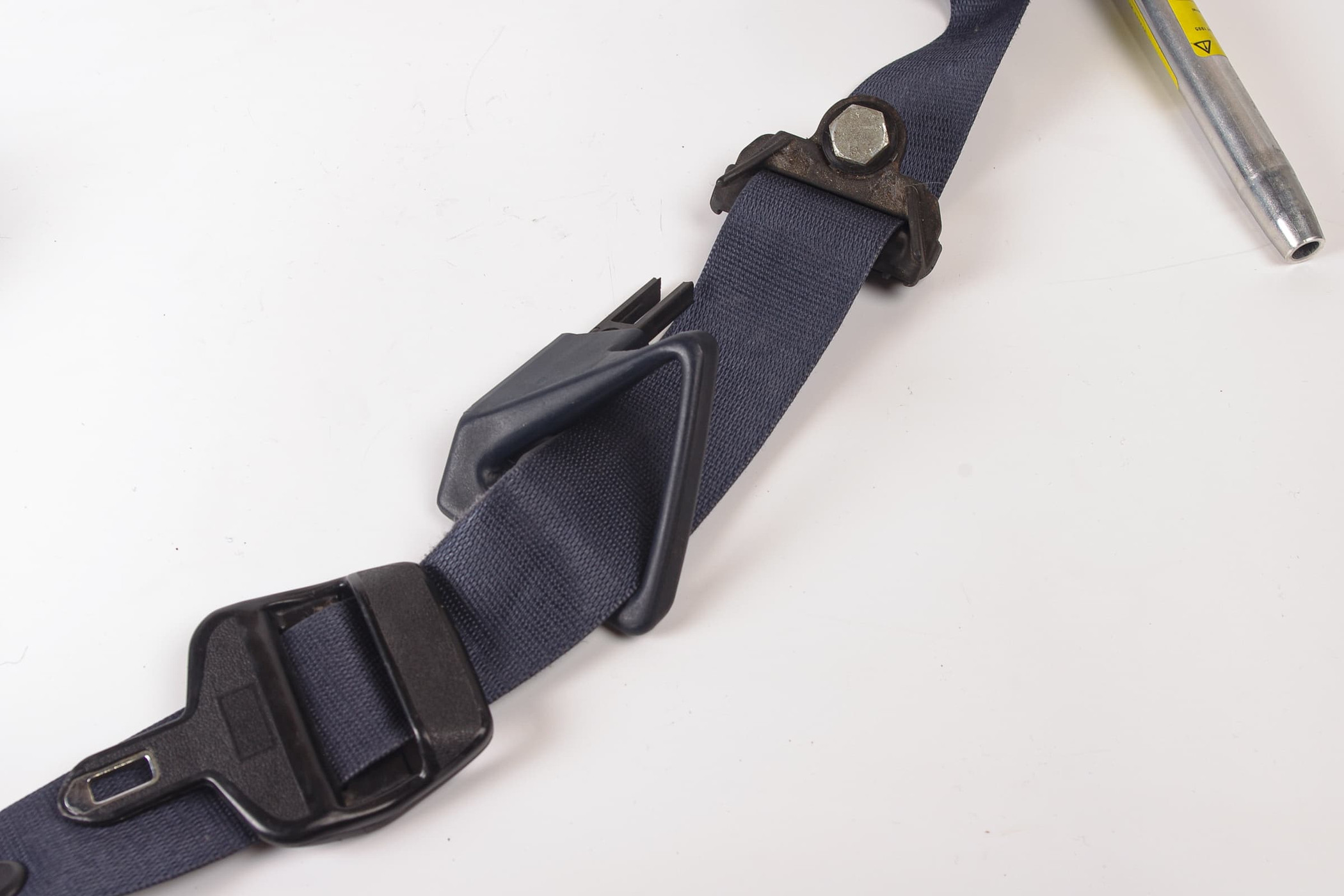 Mercedes 1408601185 Seat Belt - Front Left Blue | C140 S
