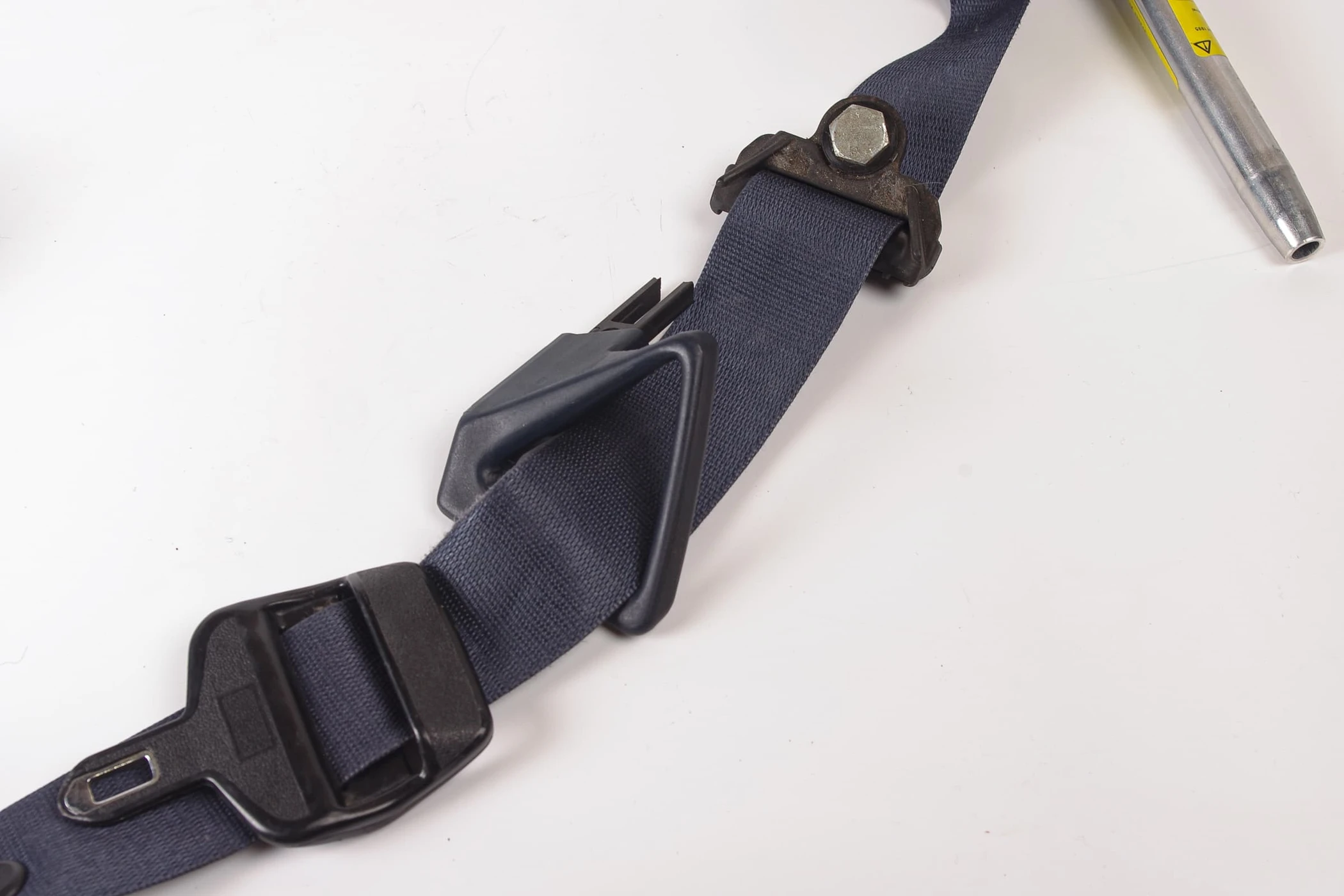 Mercedes 1408601185 Seat Belt - Front Left Blue | C140 S