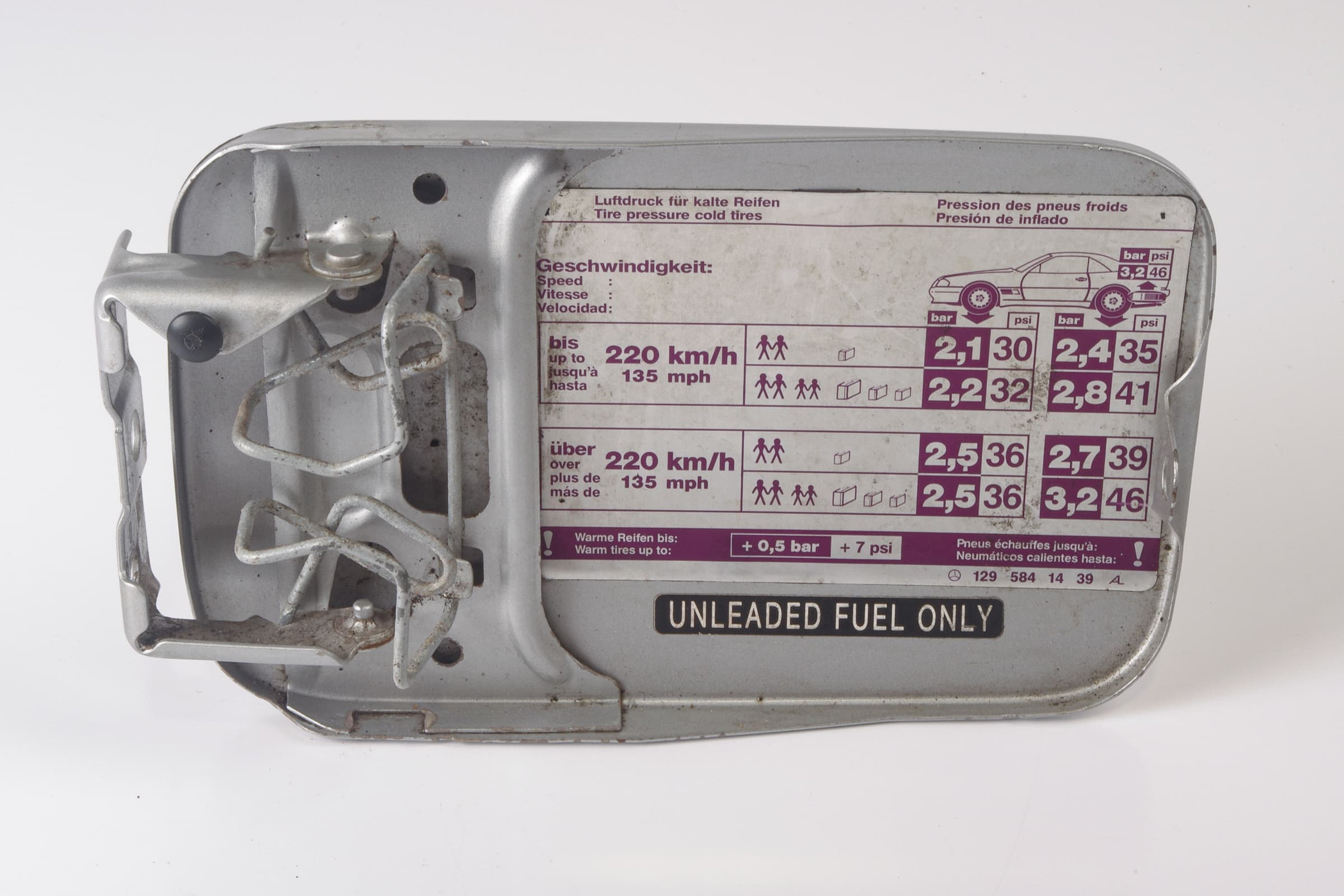 Mercedes 1297500306 Fuel Filler Cap - Silver | R129 SL