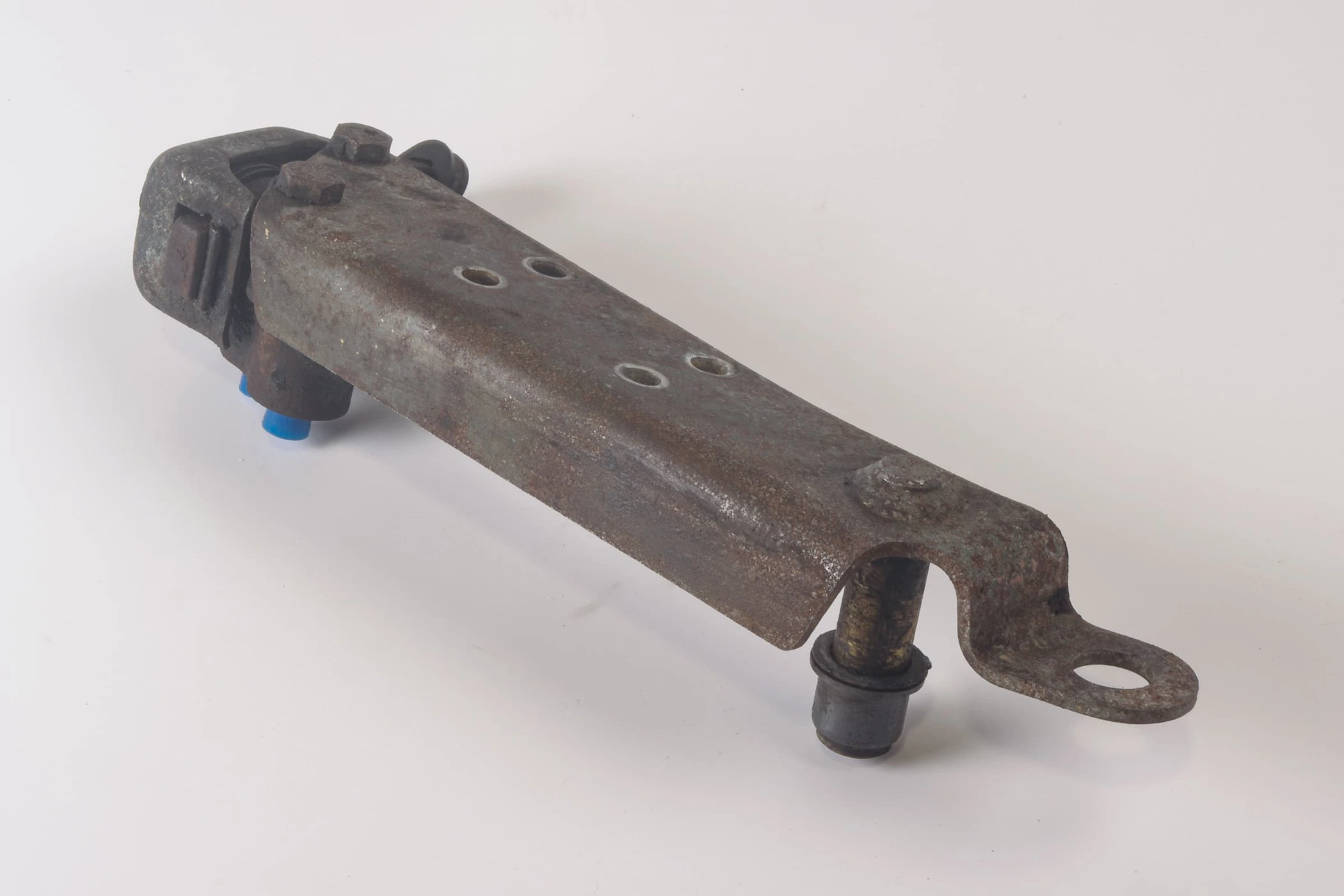 Mercedes 0024311312 Brake Pressure Regulator | W460 W461 W463 G