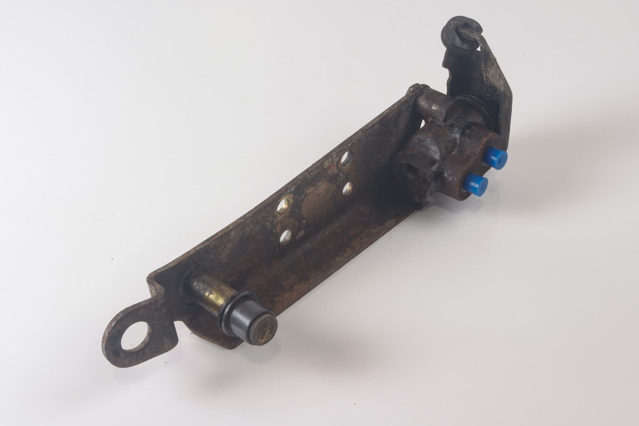 Mercedes 0024311312 Brake Pressure Regulator | W460 W461 W463 G