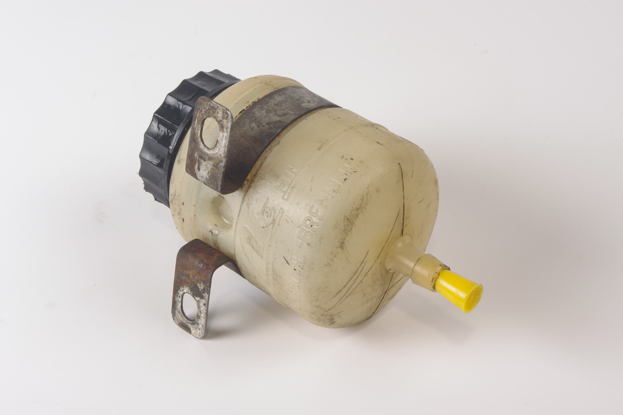 Mercedes 0014319402 Brake Fluid Reservoir | W460 W461 G