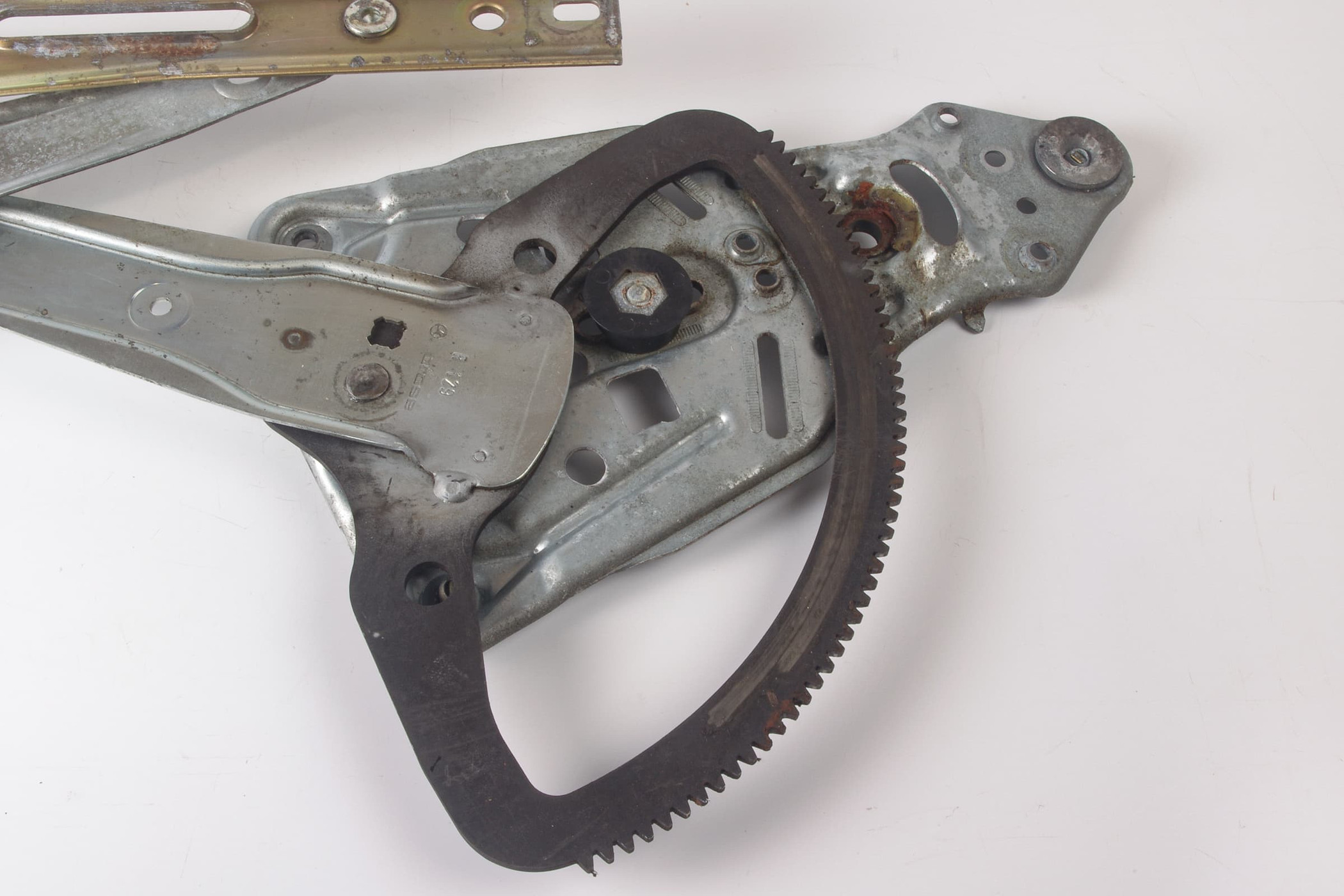 Mercedes 1297200746 Window Regulator - Front Left | R129 SL