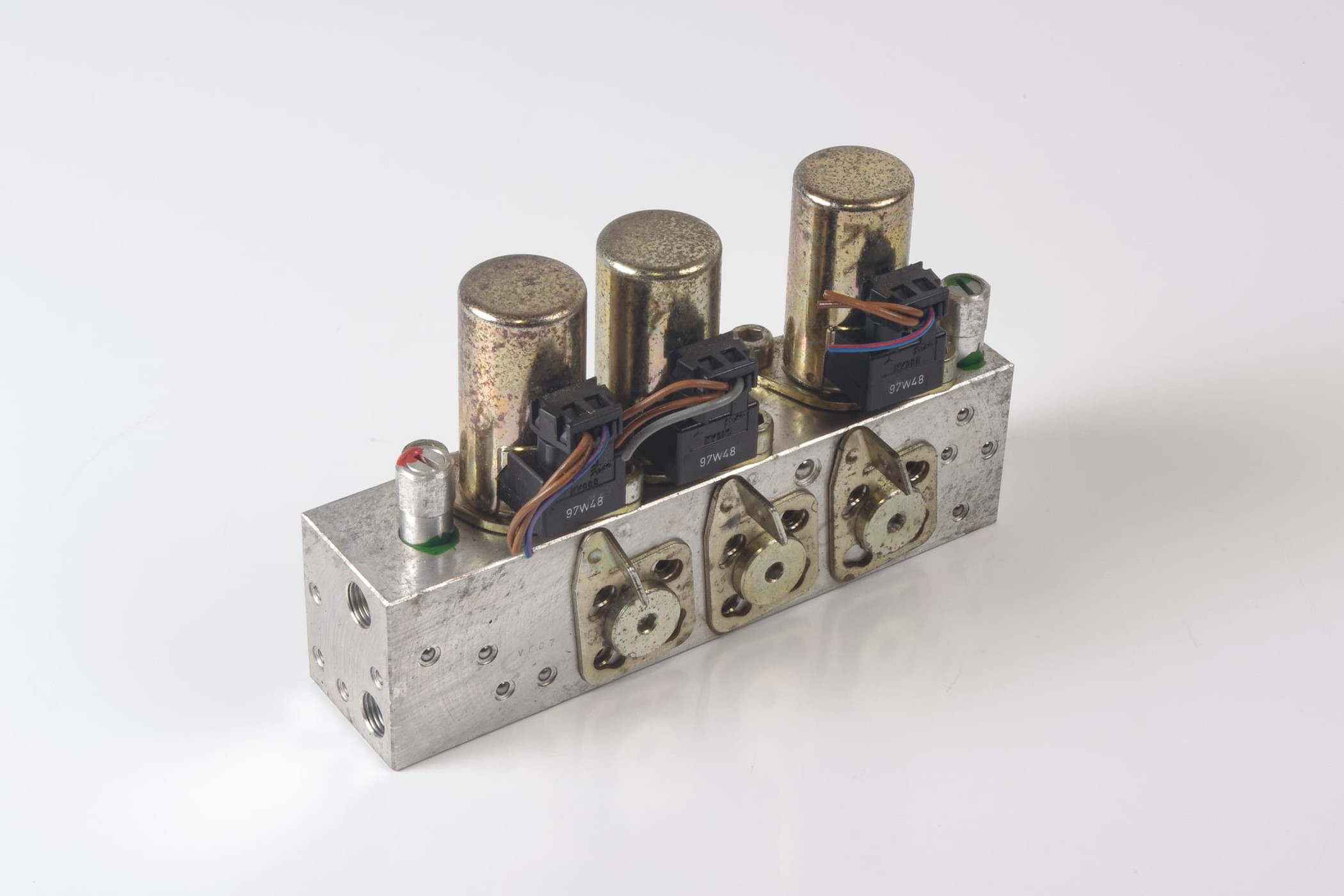 Mercedes 1298002478 Roof Hydraulic Valve Block (b) | R129 SL