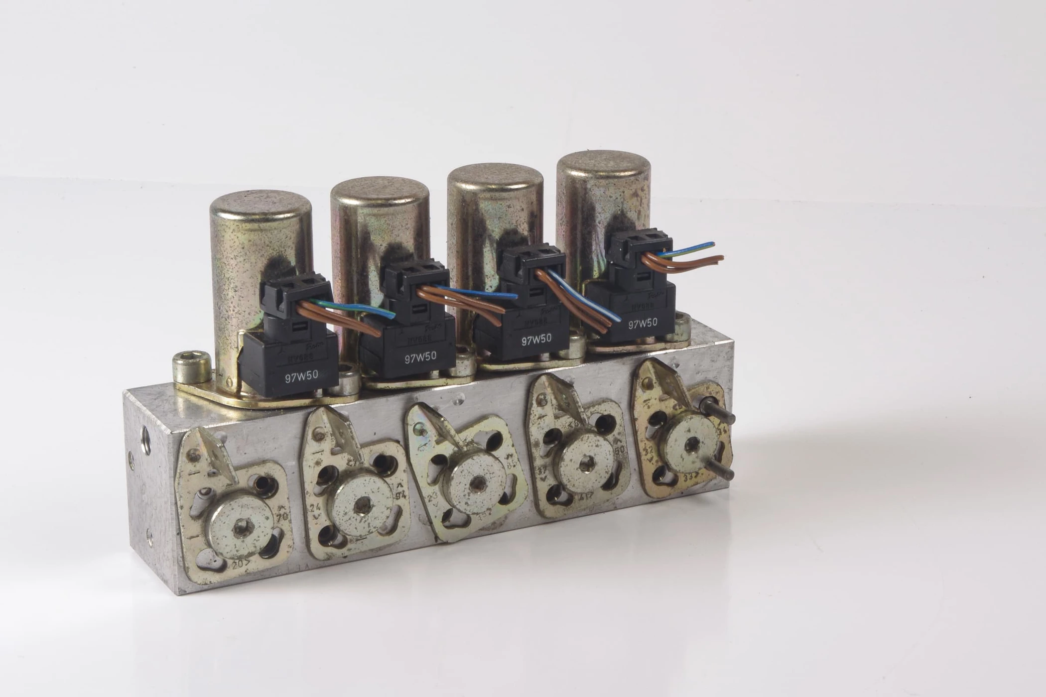 Mercedes 1298002578 Roof Hydraulic Valve Block (a) | R129 SL
