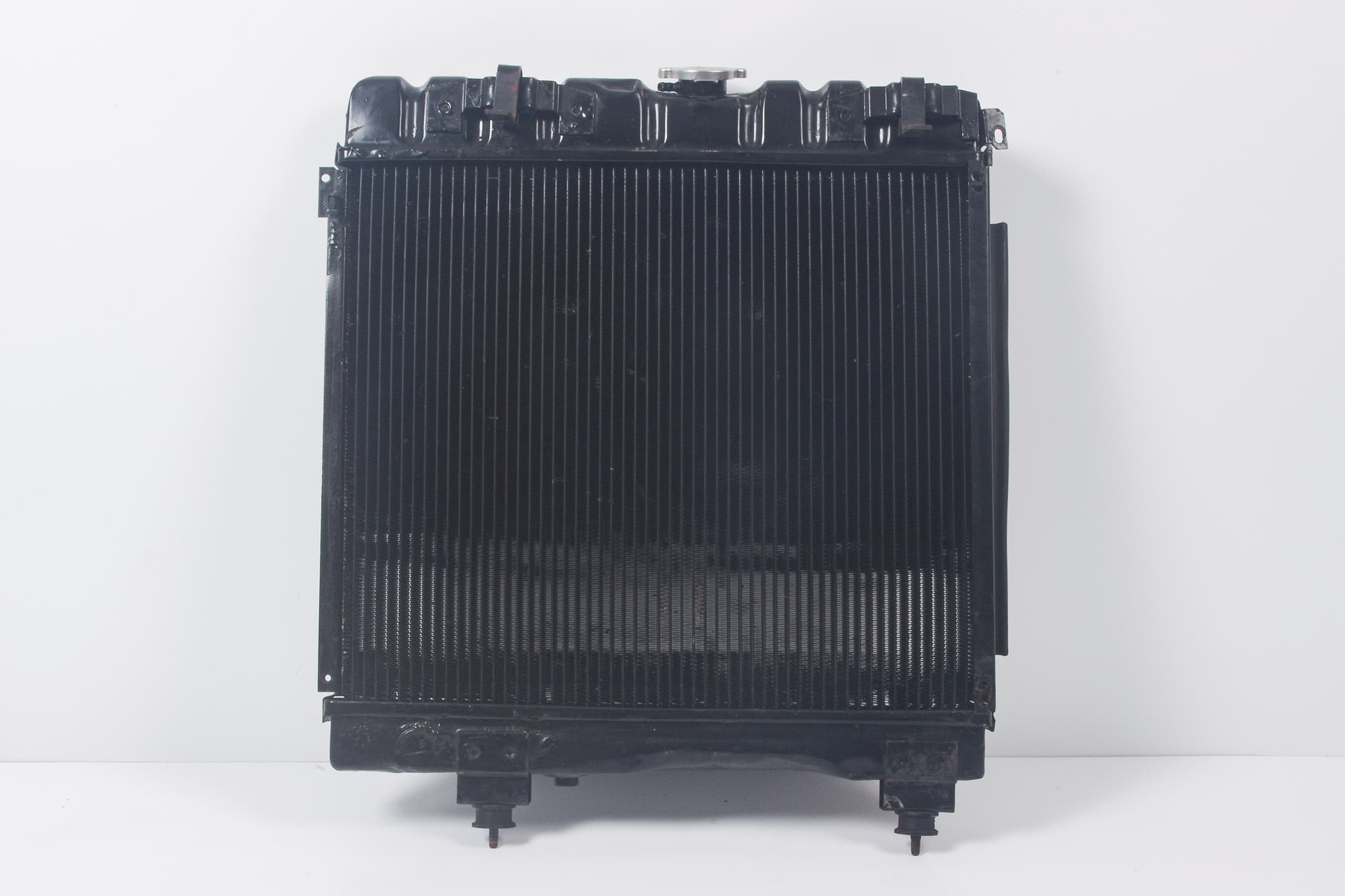 Mercedes 4605005003 Radiator | W460 G