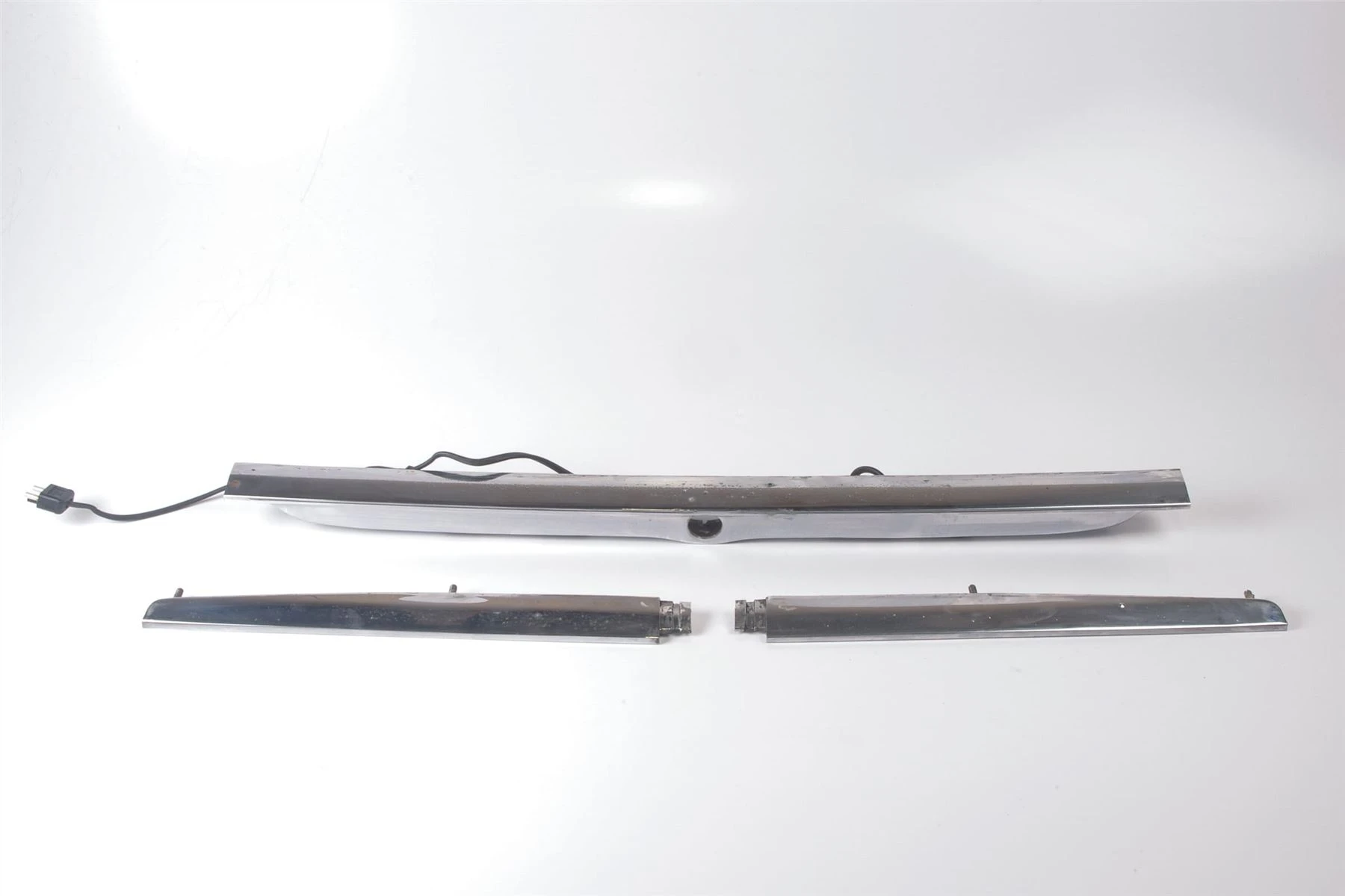 Mercedes 1076901580 Boot Chrome Trim Set x3 - Rear | C107 R107 SL