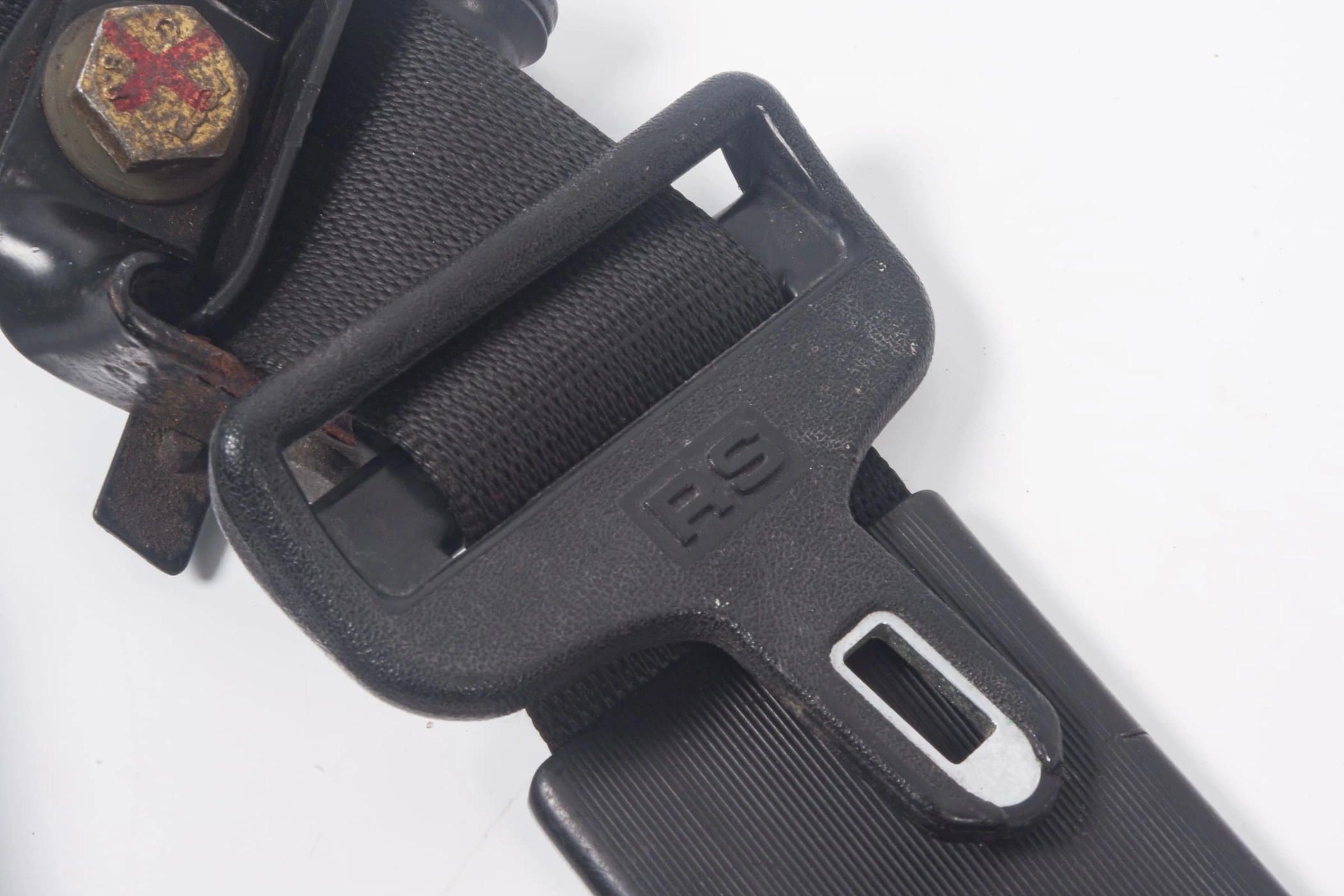 Mercedes 1078603086 Seat Belt - Front Right Black | R107 SL