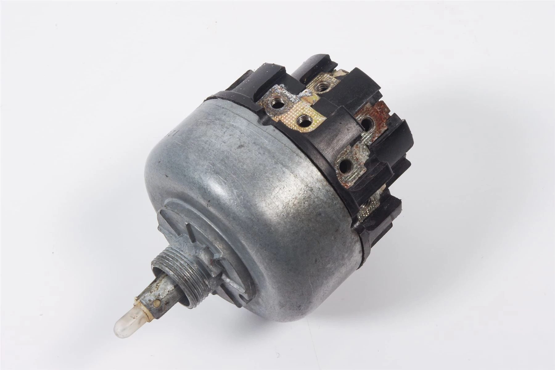 Mercedes 0005453704 Headlight Switch Arrow (a) | C107 R107 SL W108 W109 W116...