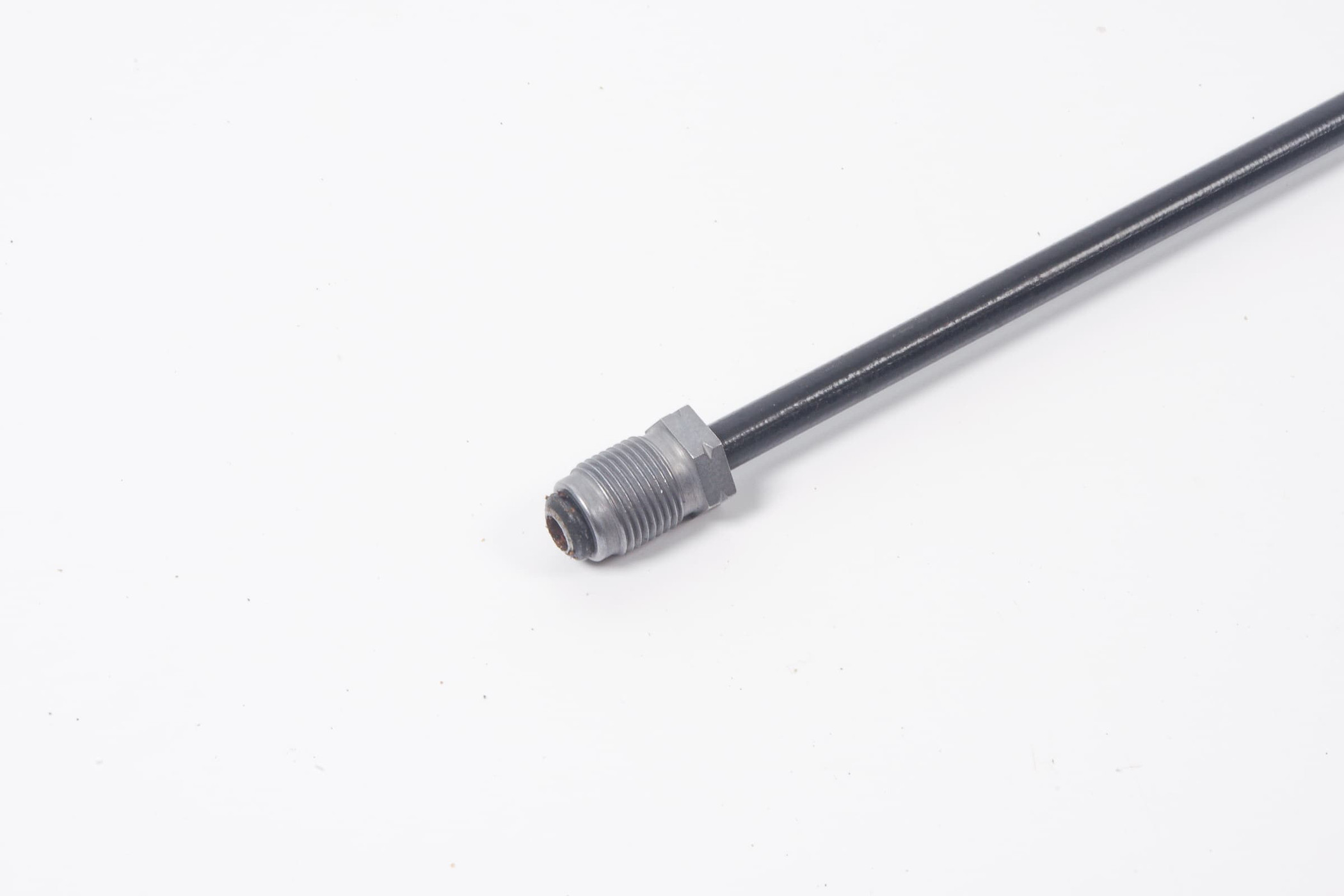 Mercedes 1243206053 Hydraulic Suspension Line (New) | W124 E W126 W140 S R129...