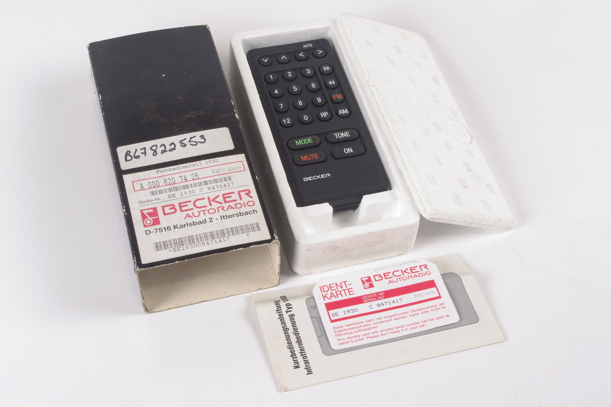 Mercedes 0008207426 Remote Control (New Old St.) | R129 SL