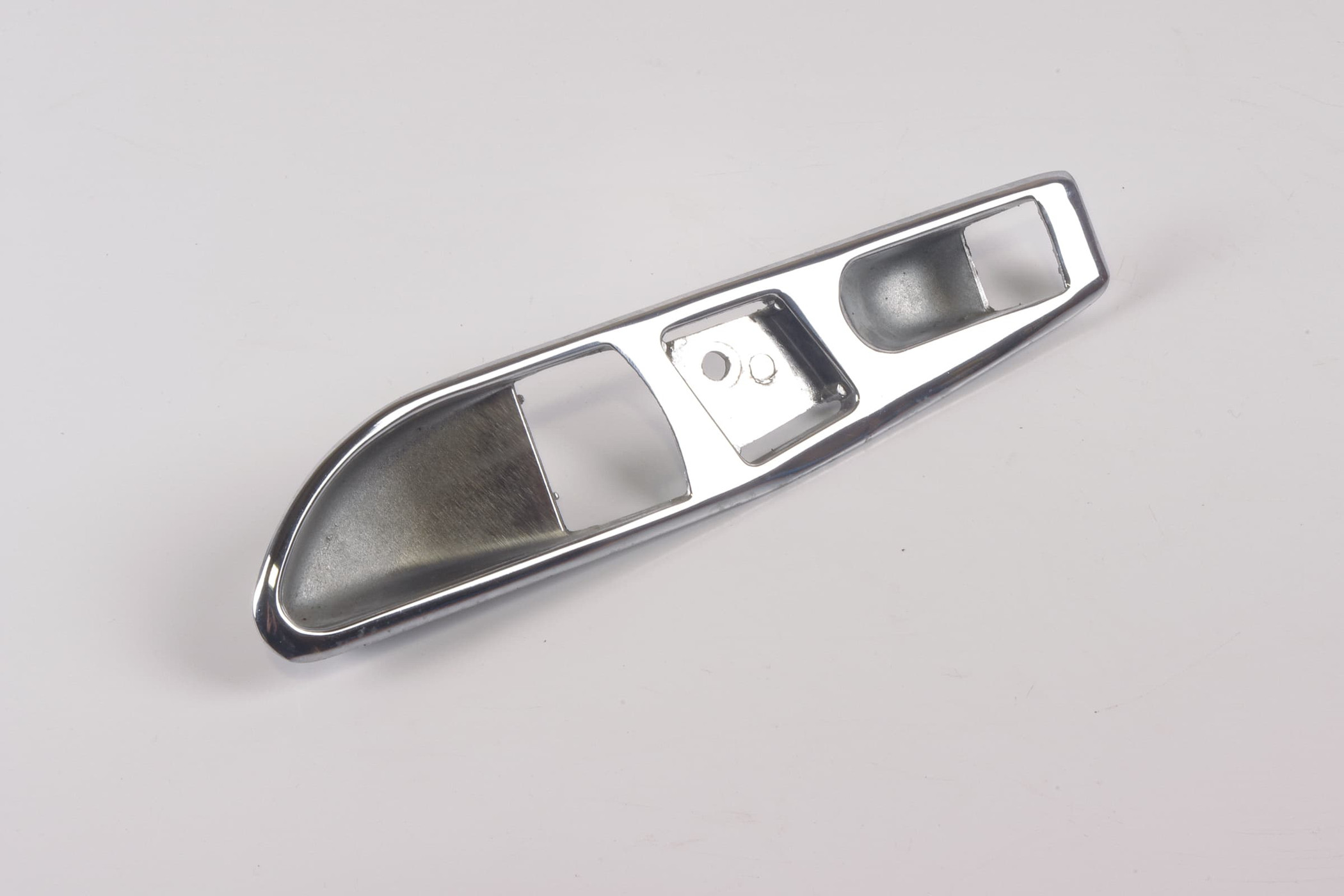 Mercedes 1077660611 Interior Door Handle Trim - Right | C107 R107 SL