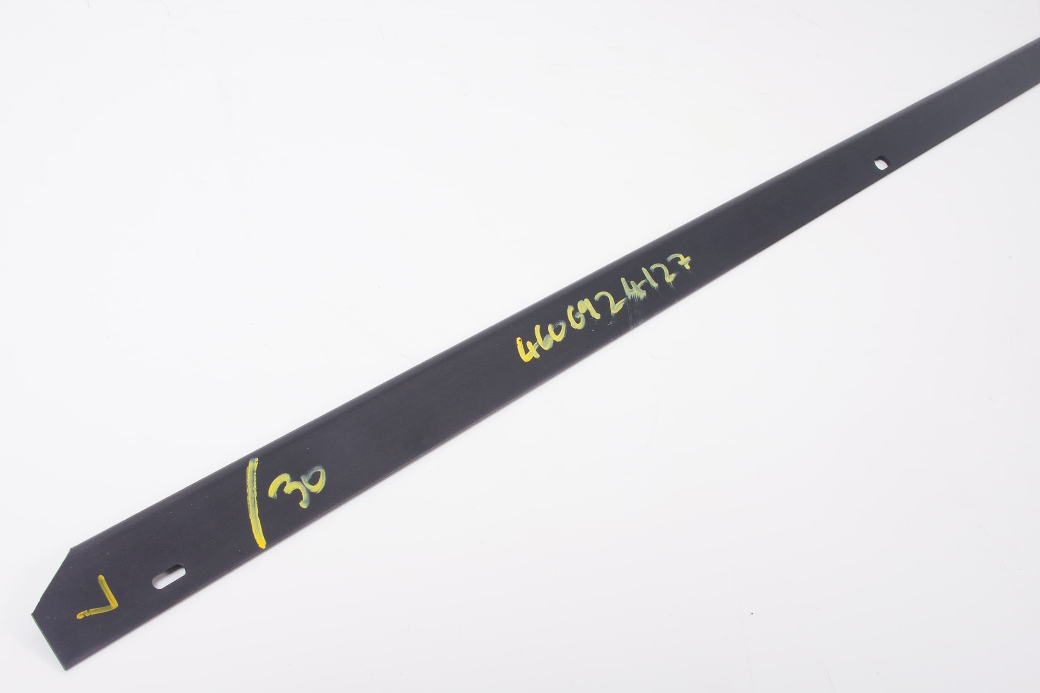Mercedes 4606924127 Trim Rail - Left | W460 W461 G