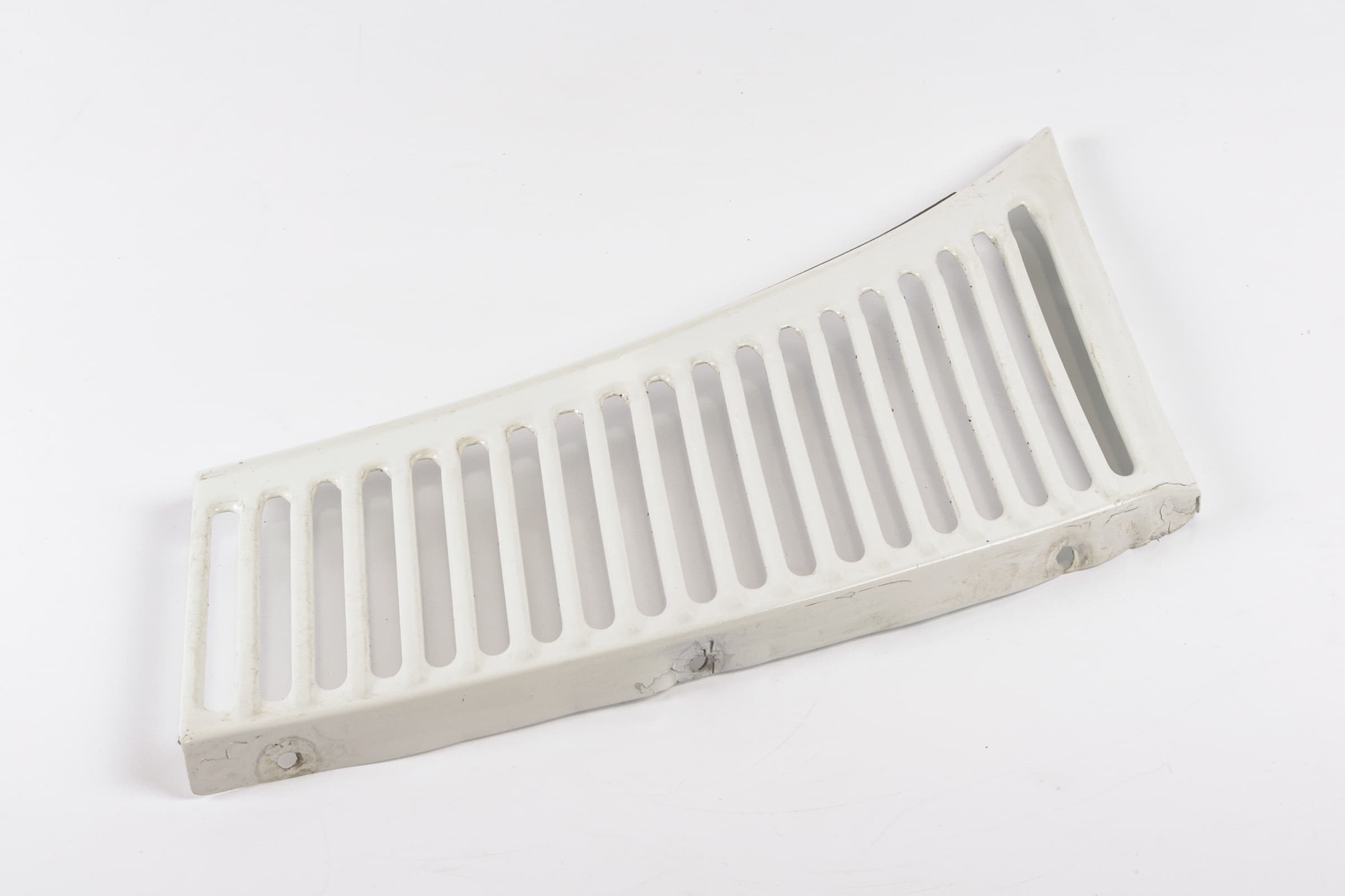 Mercedes 1078360165 Bonnet Grille - Left White | C107 R107 SL