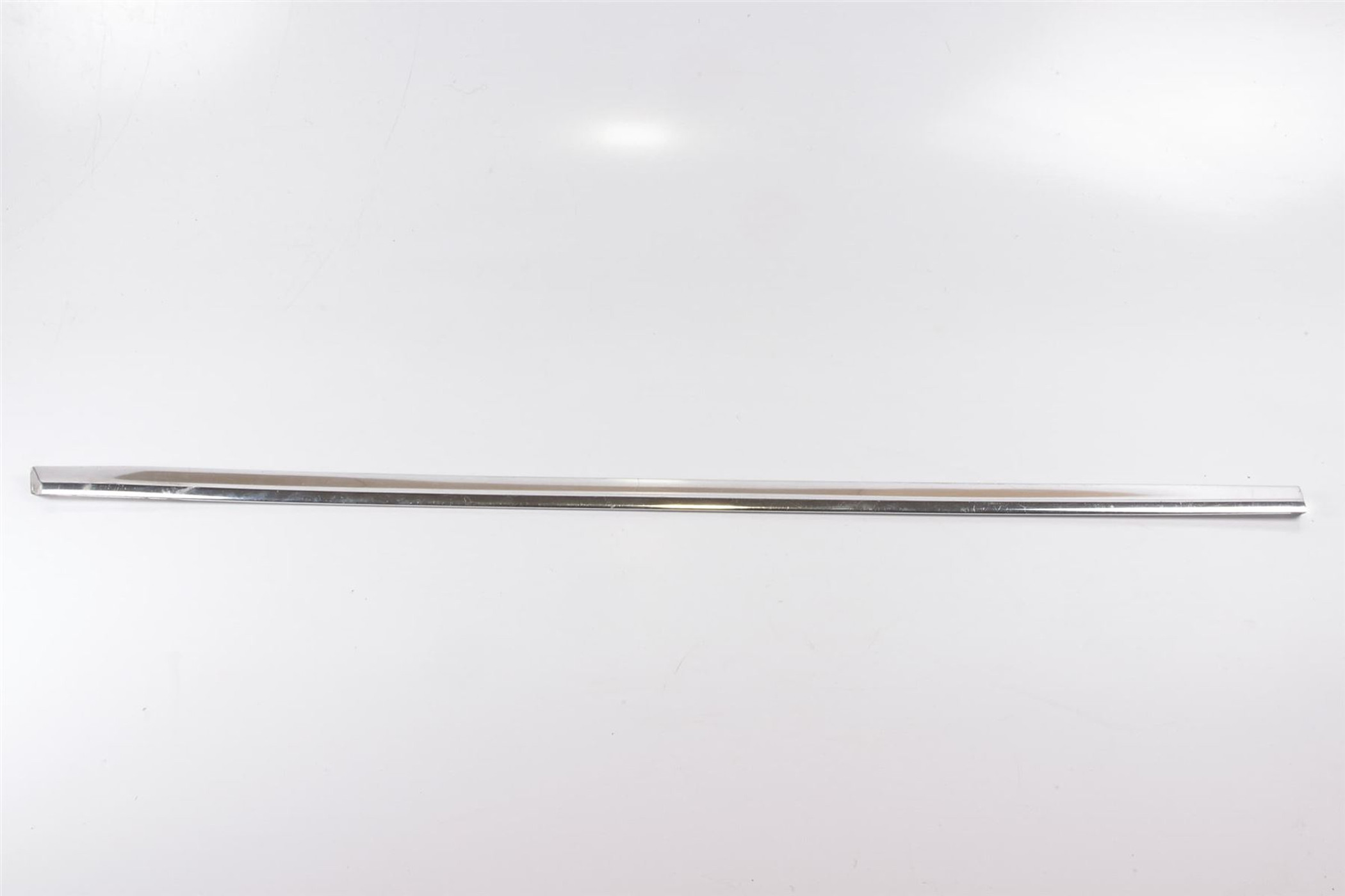 Mercedes 1077280230 Door Trim - Front Right | C107 R107 SL