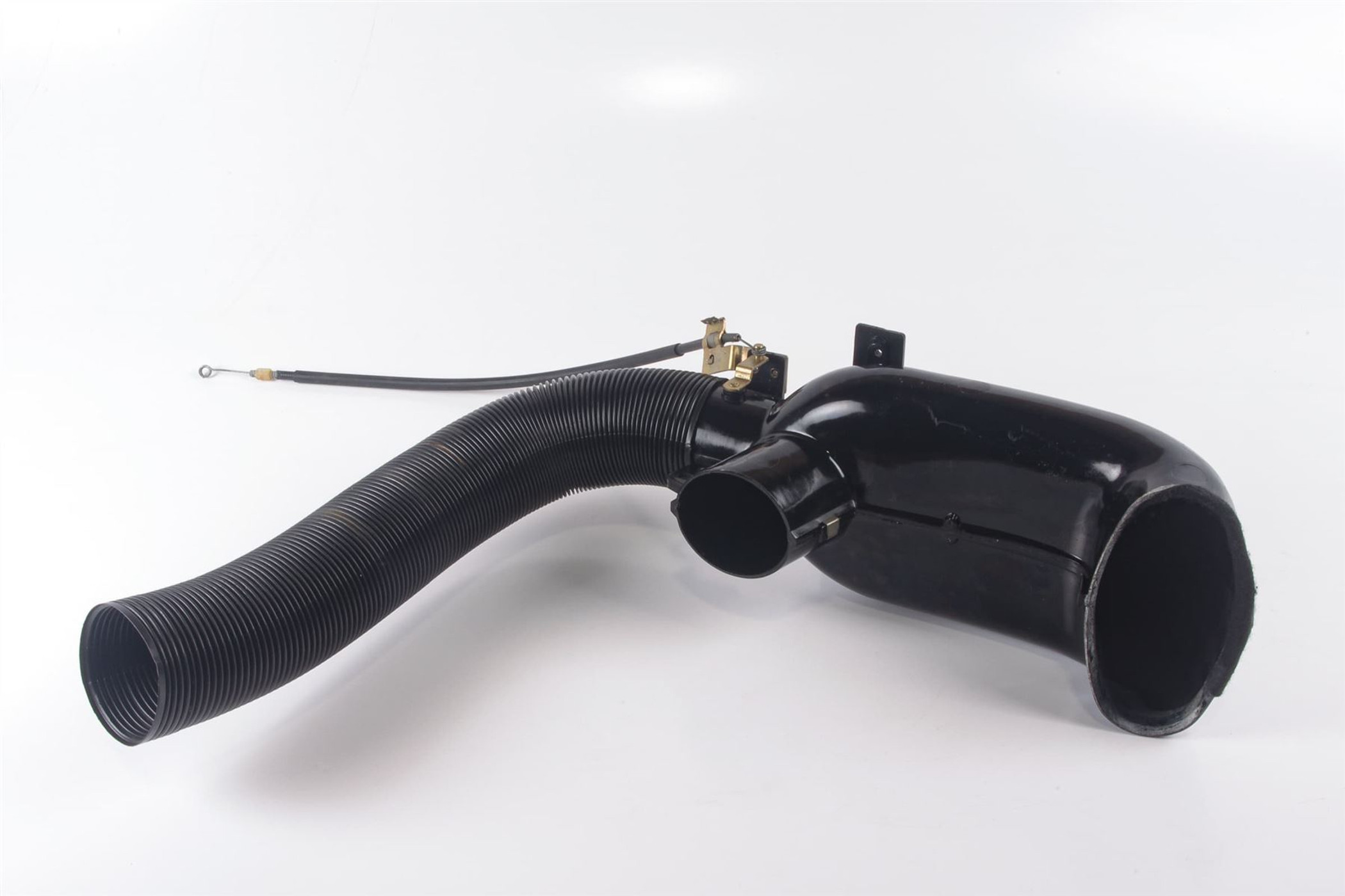 Mercedes 1078301645 A/C Duct | C107 R107 SL