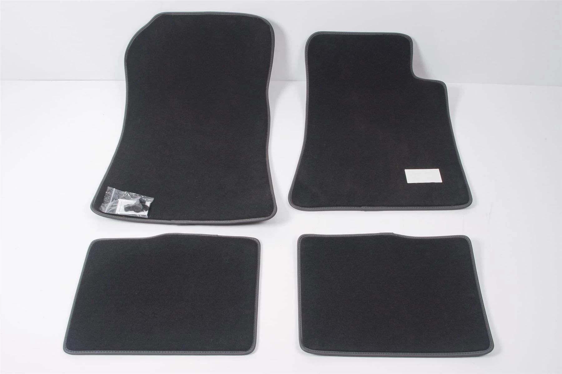 Mercedes 1296802840 Floor Mat Set x4 - Grey (New) | R129 SL