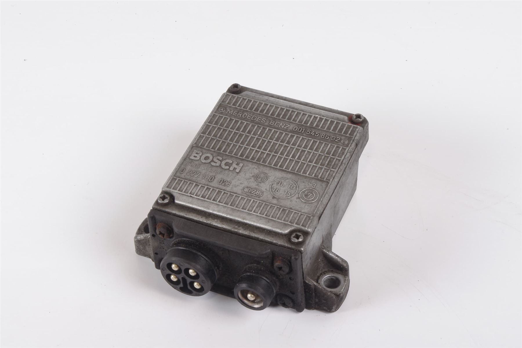 Mercedes 0015458632 Ignition Control Module | C107 R107 SL W123 E W126 S W460...