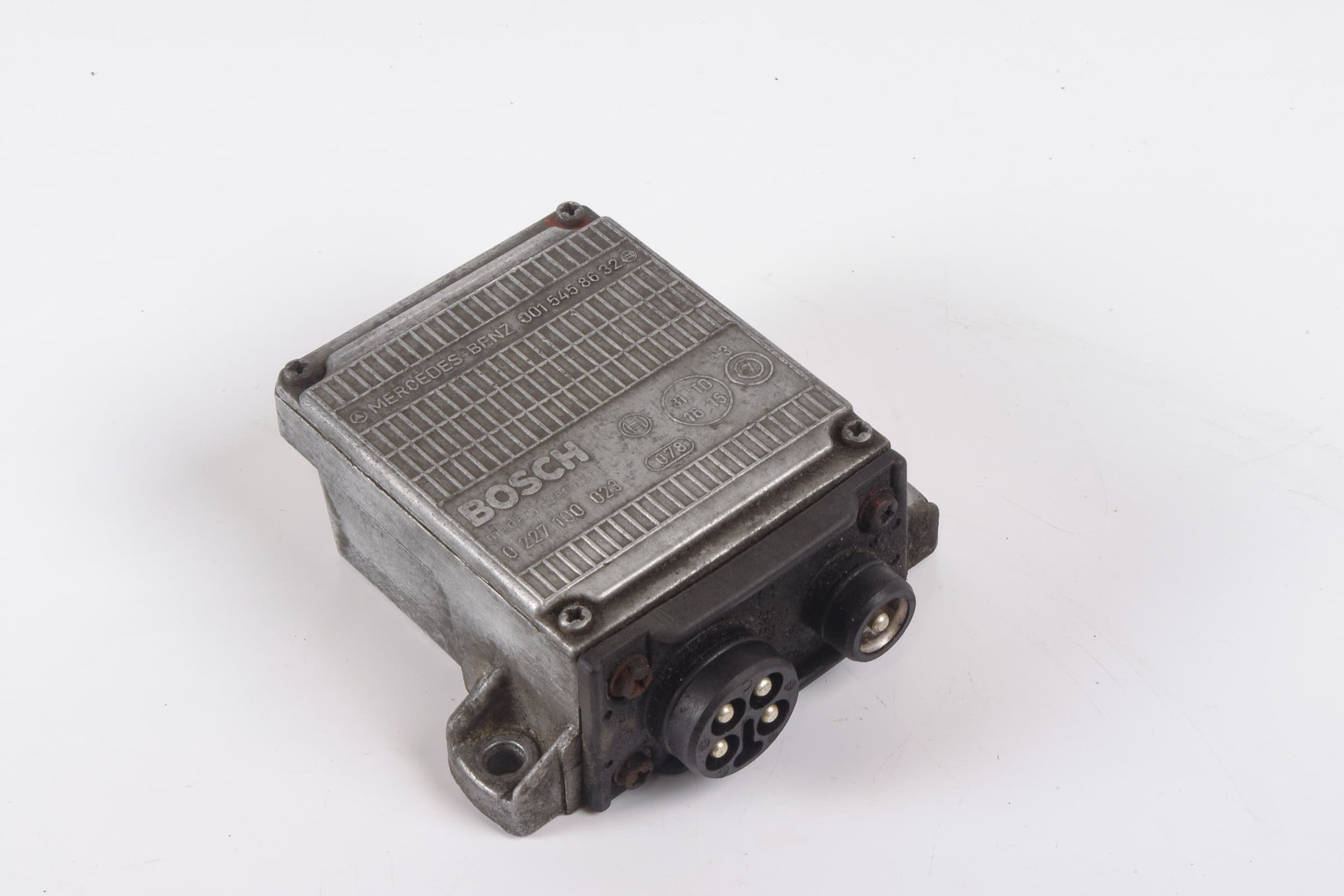 Mercedes 0015458632 Ignition Control Module | C107 R107 SL W123 E W126 S W460...