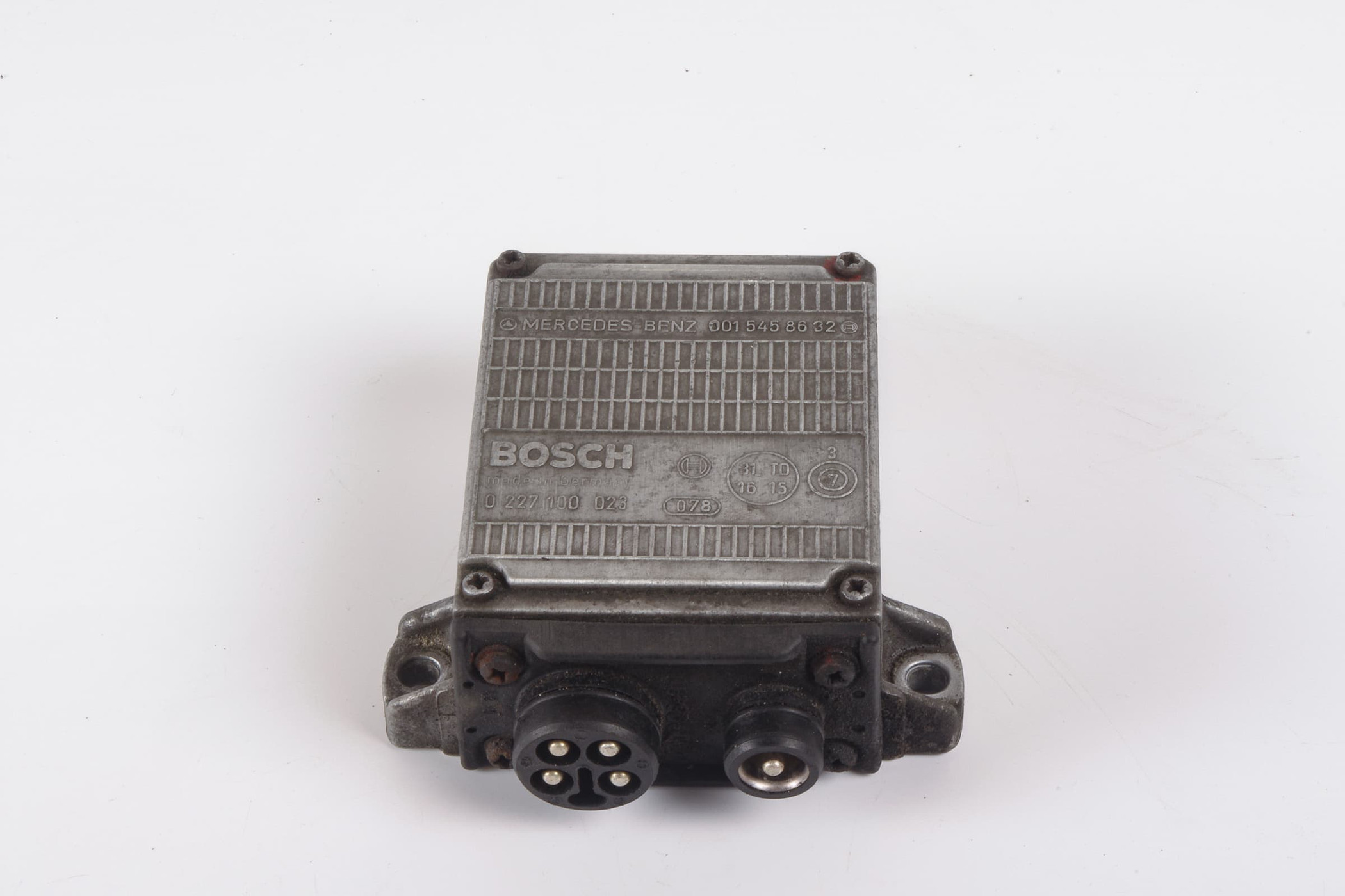 Mercedes 0015458632 Ignition Control Module | C107 R107 SL W123 E W126 S W460...