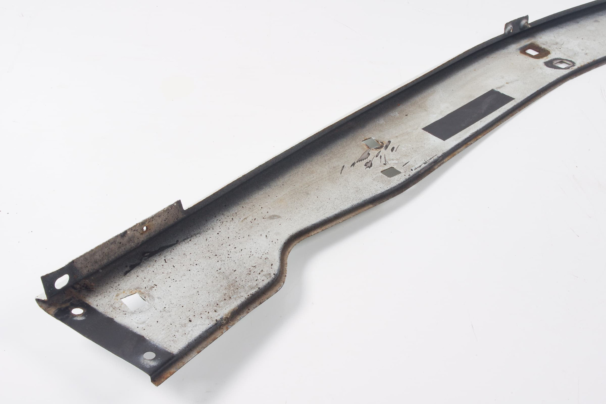 Mercedes 1078810163 Bumper Centre Valance - White | C107 R107 SL