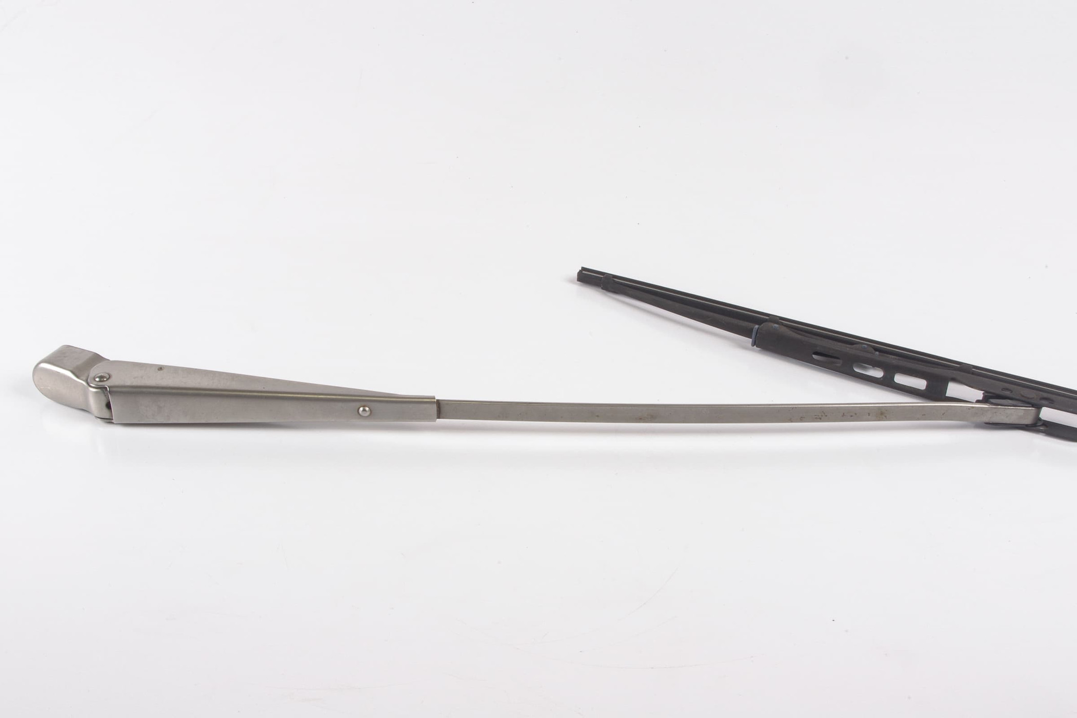 Mercedes 1078204044 Wiper Arm - Right | C107 R107 SL