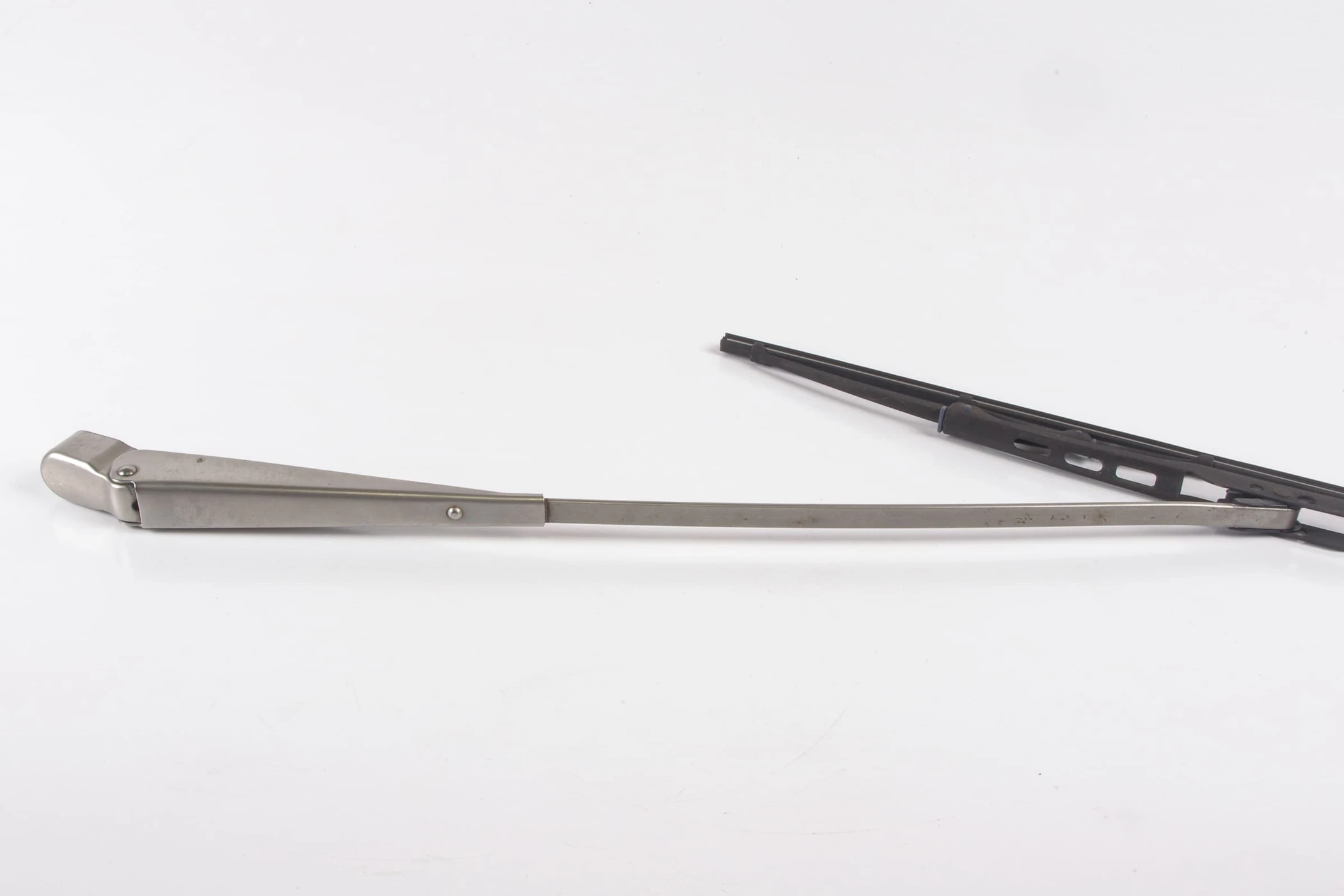 Mercedes 1078204044 Wiper Arm - Right | C107 R107 SL